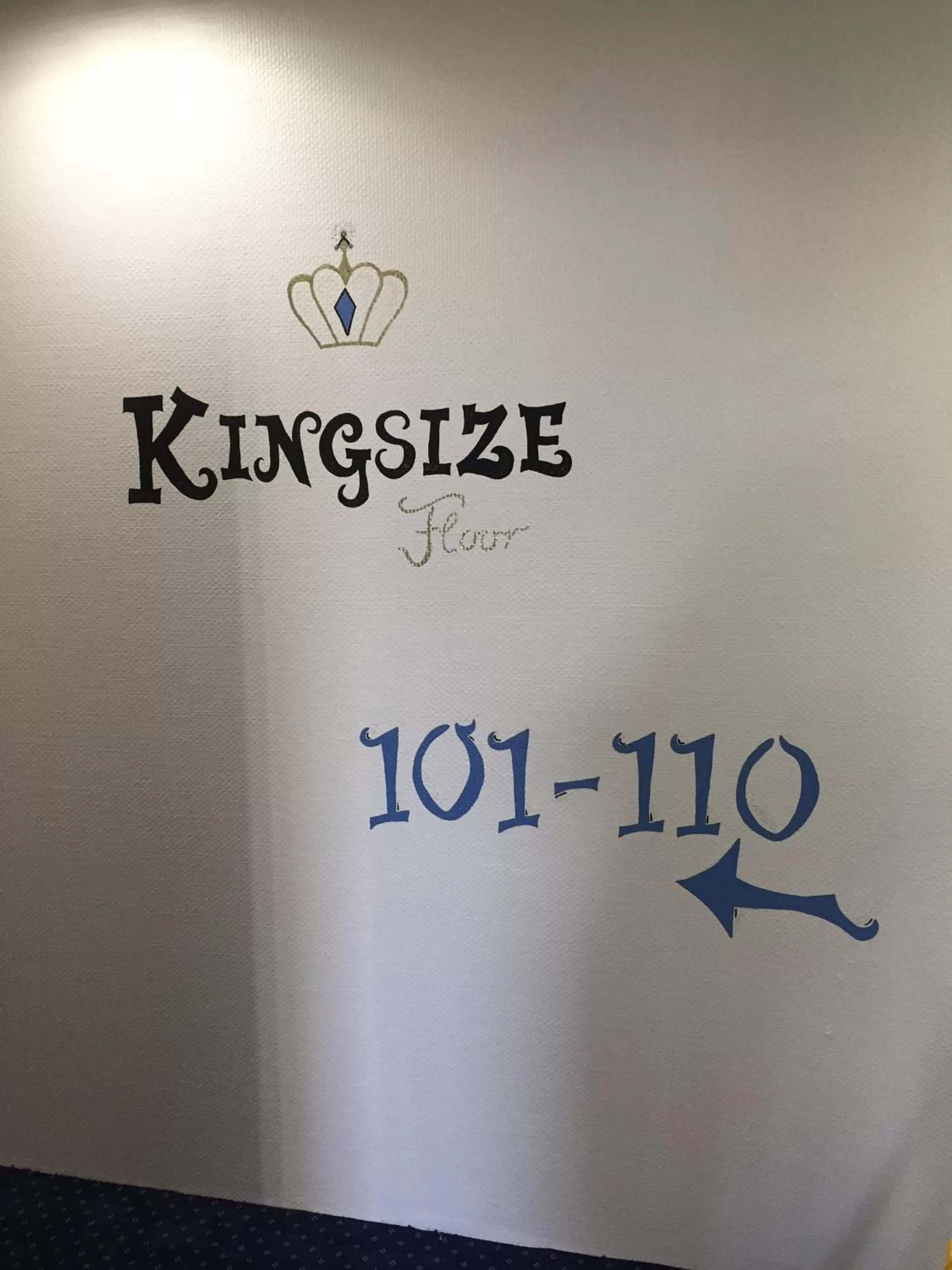 Decorative detail in Motel 44