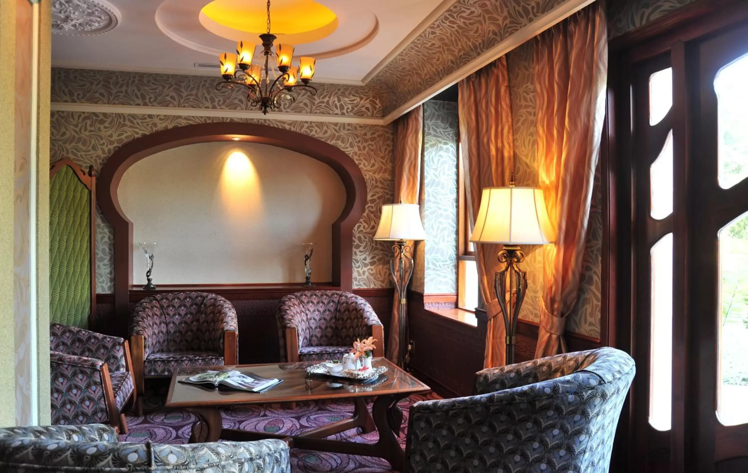 Lounge or bar, Seating Area in Polana Serena Hotel