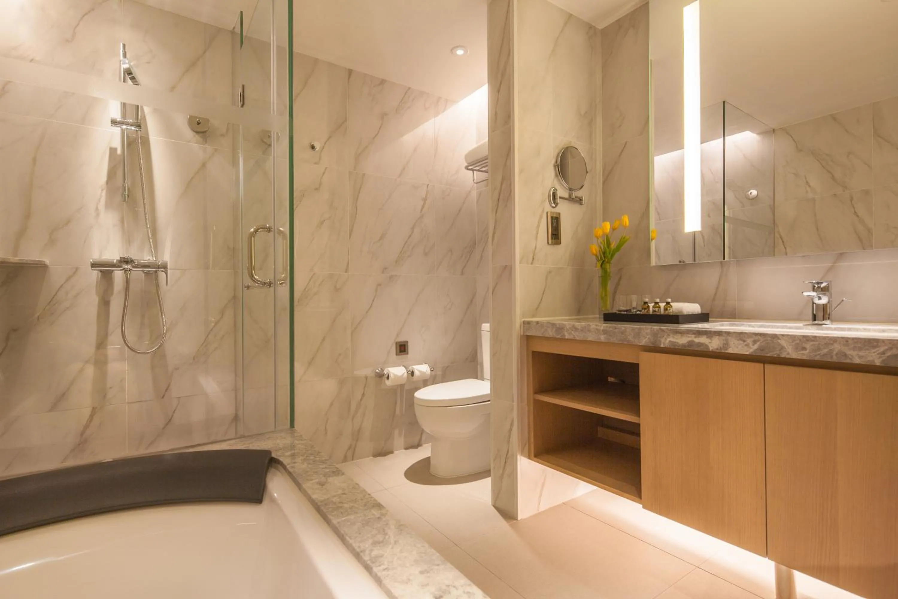 Shower in Somerset Xindicheng Xi&#x27;an