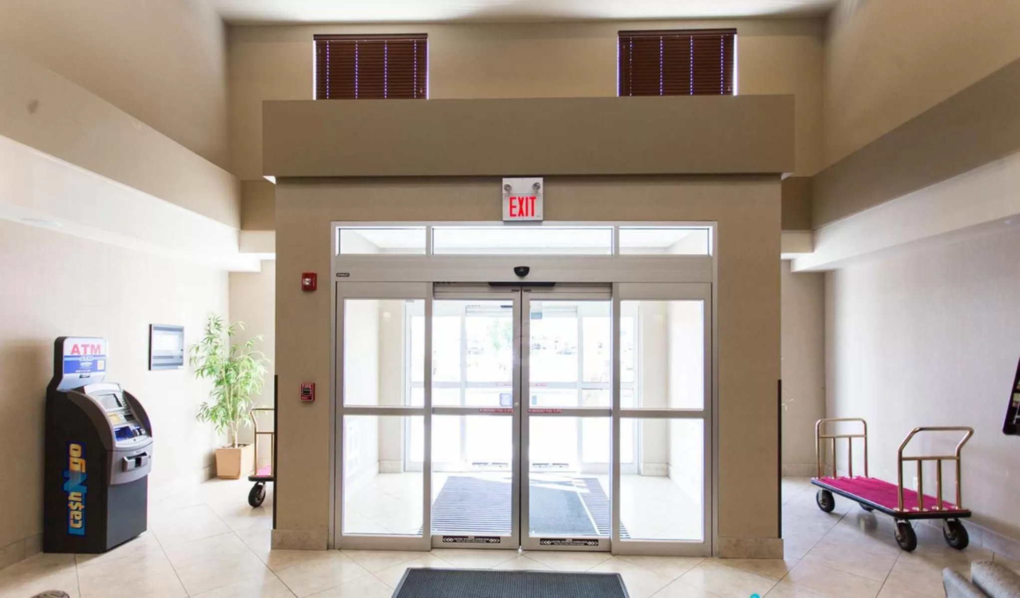 Lobby or reception in Best Western Plus South Edmonton Inn & Suites