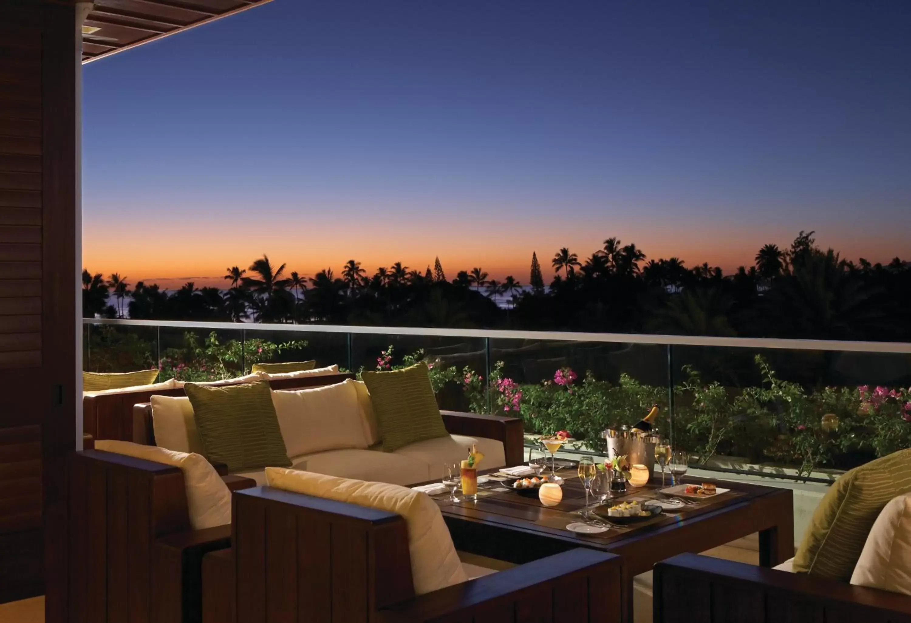 Balcony/Terrace in Trump International Hotel Waikiki