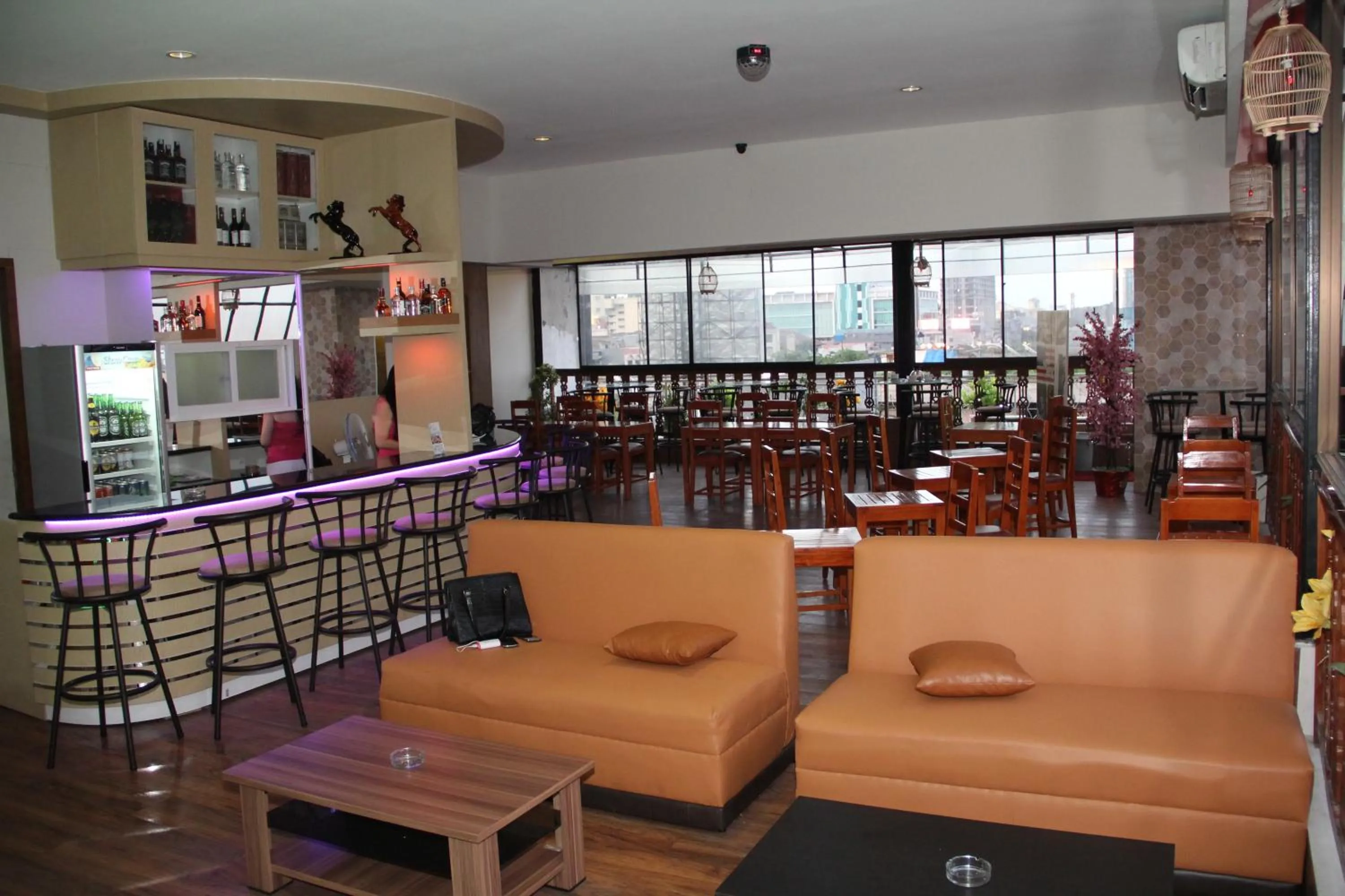 Restaurant/places to eat in Antoni Hotel