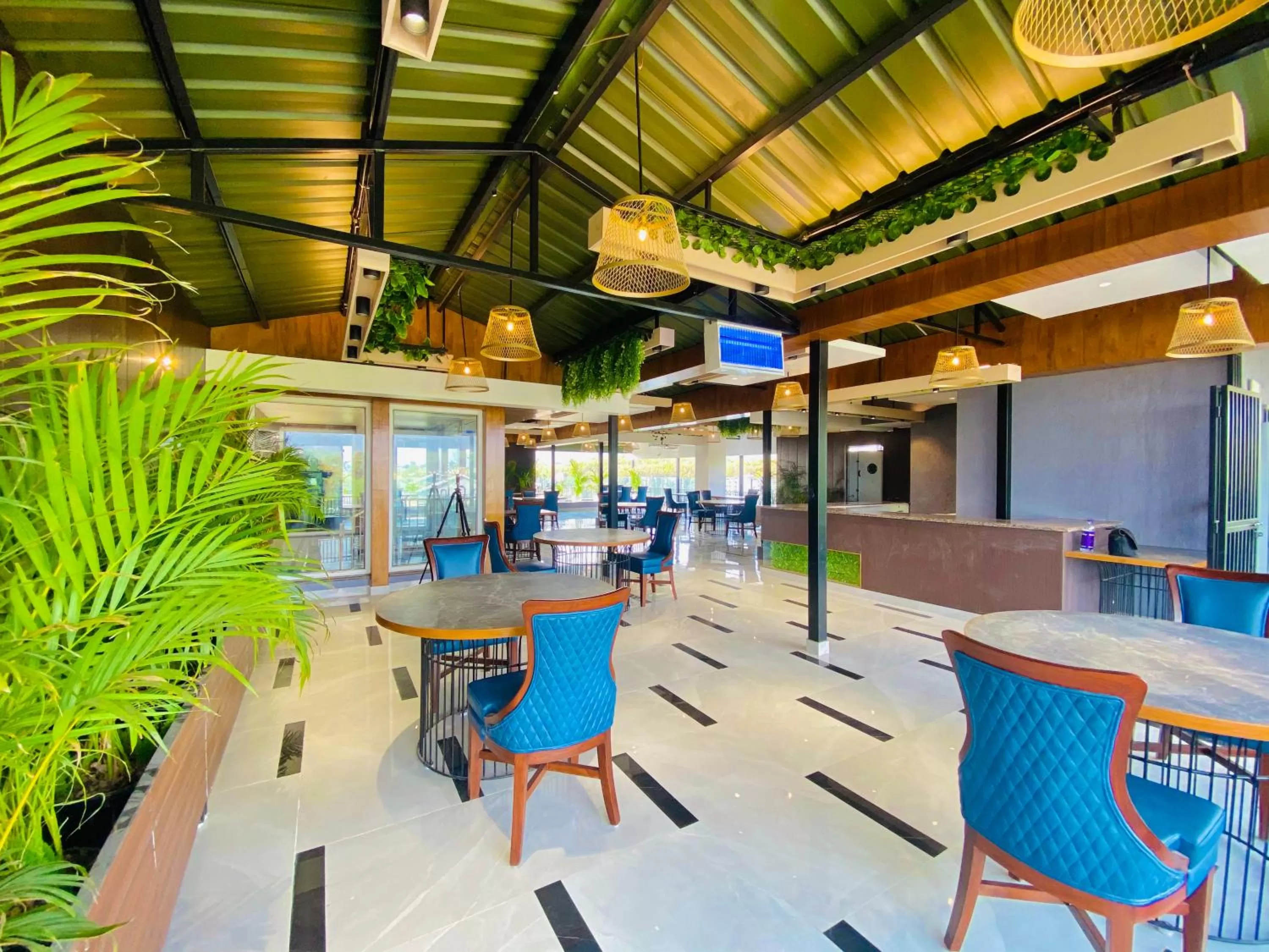 Property building in Aura Rooms