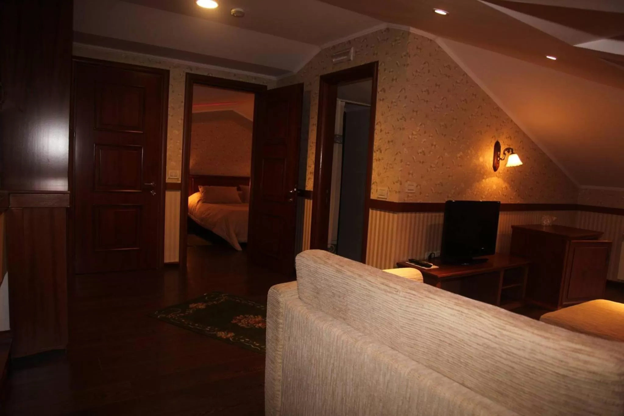 Living room, Bed in Vila Sigal Pogradec