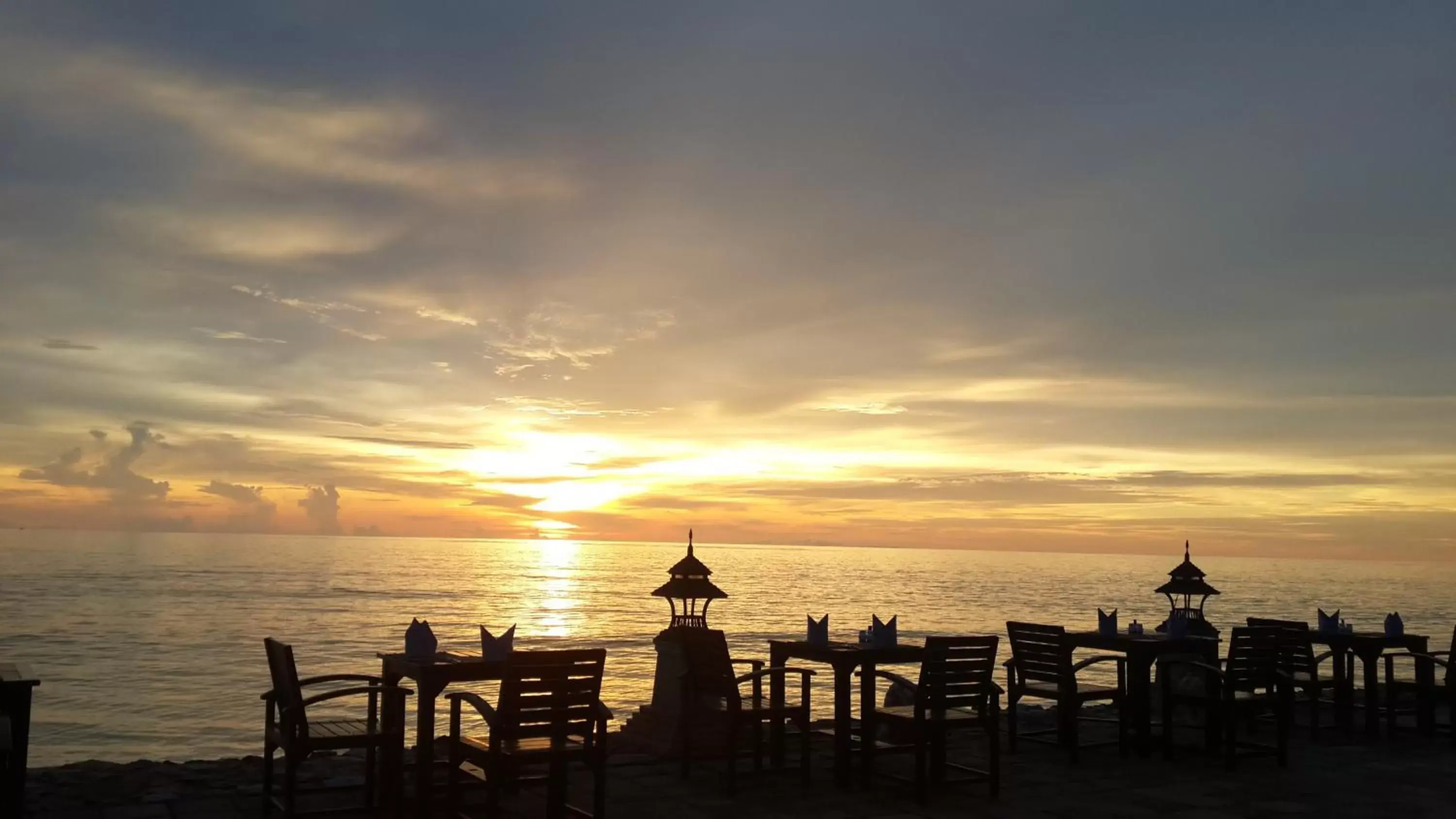 Restaurant/places to eat in Mukdara Beach Villa & Spa Resort Restaurant/places to eat in Mukdara Beach Villa & Spa Resort