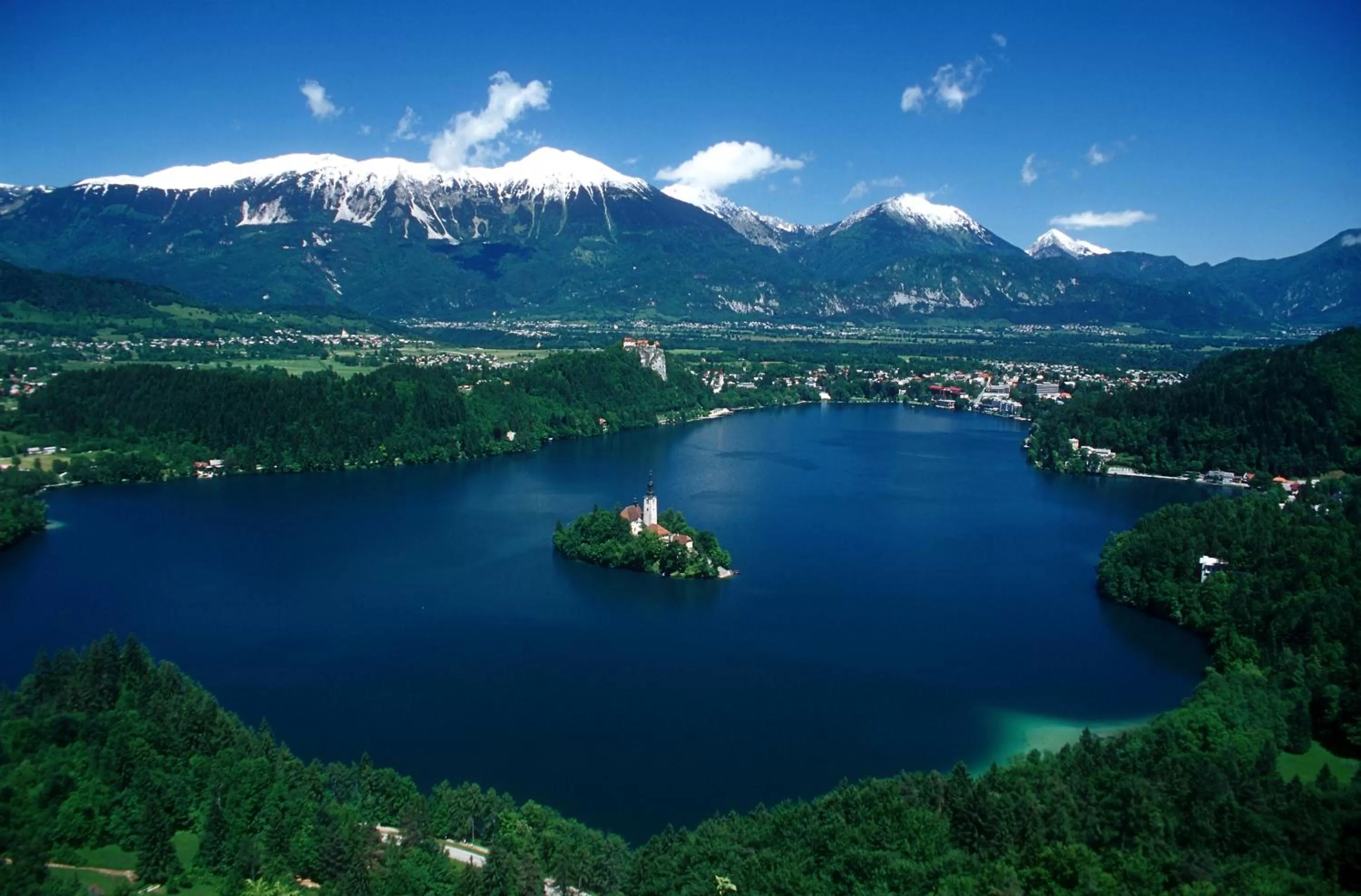 Nearby landmark in Old Parish House