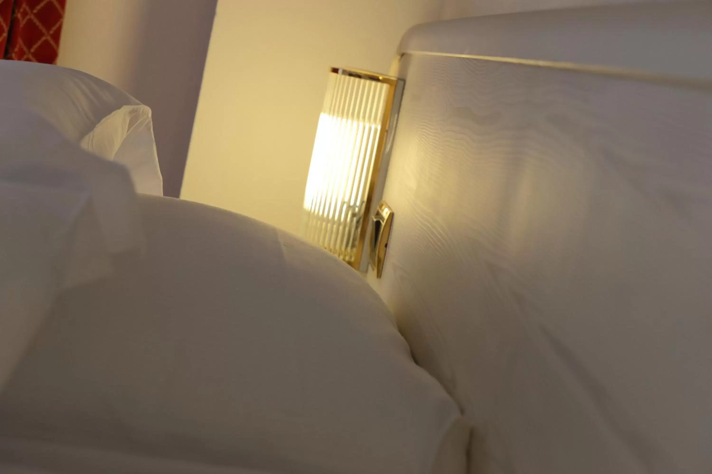 Bed in Hotel Du Soleil