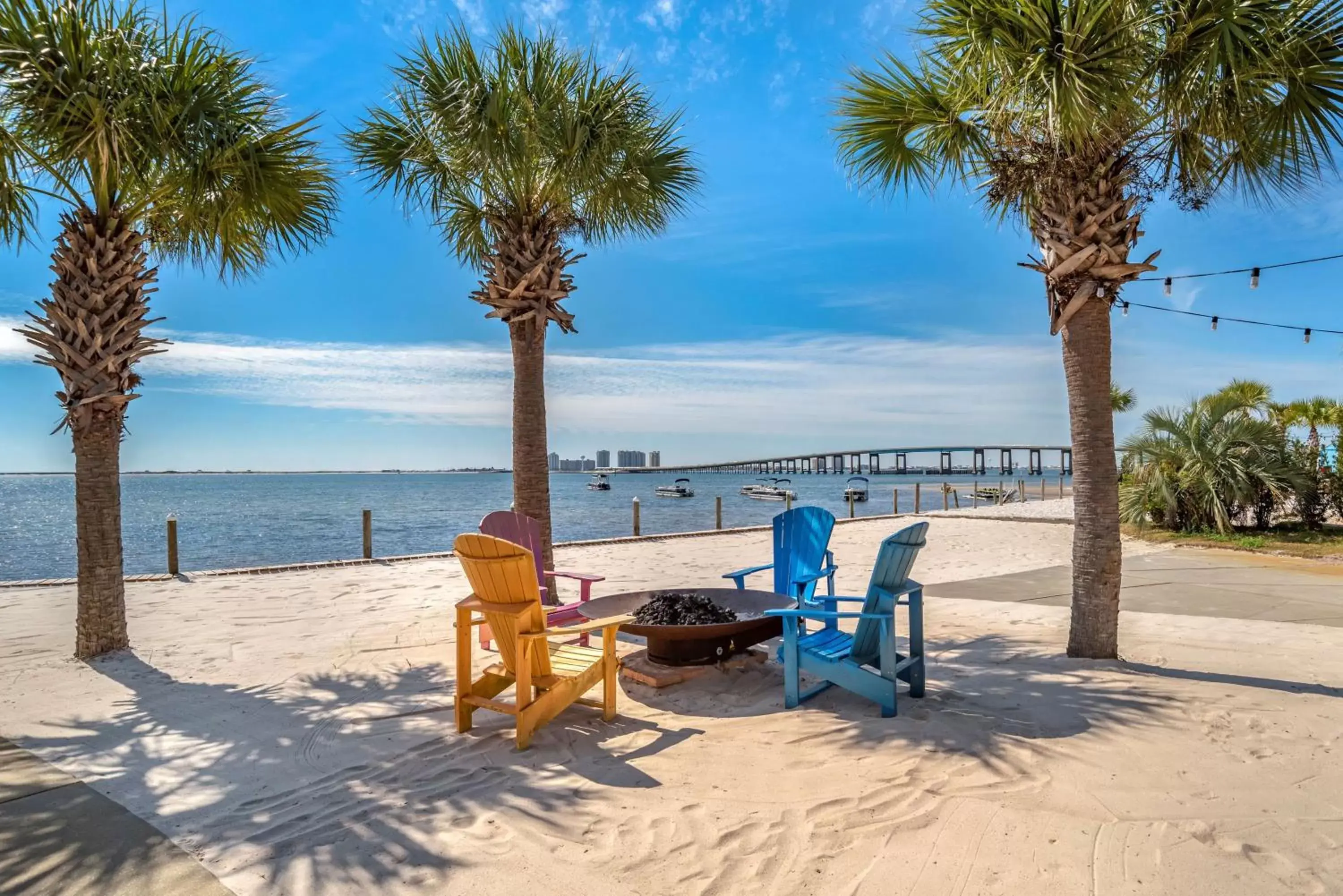 Property building, Beach in Best Western Navarre Waterfront