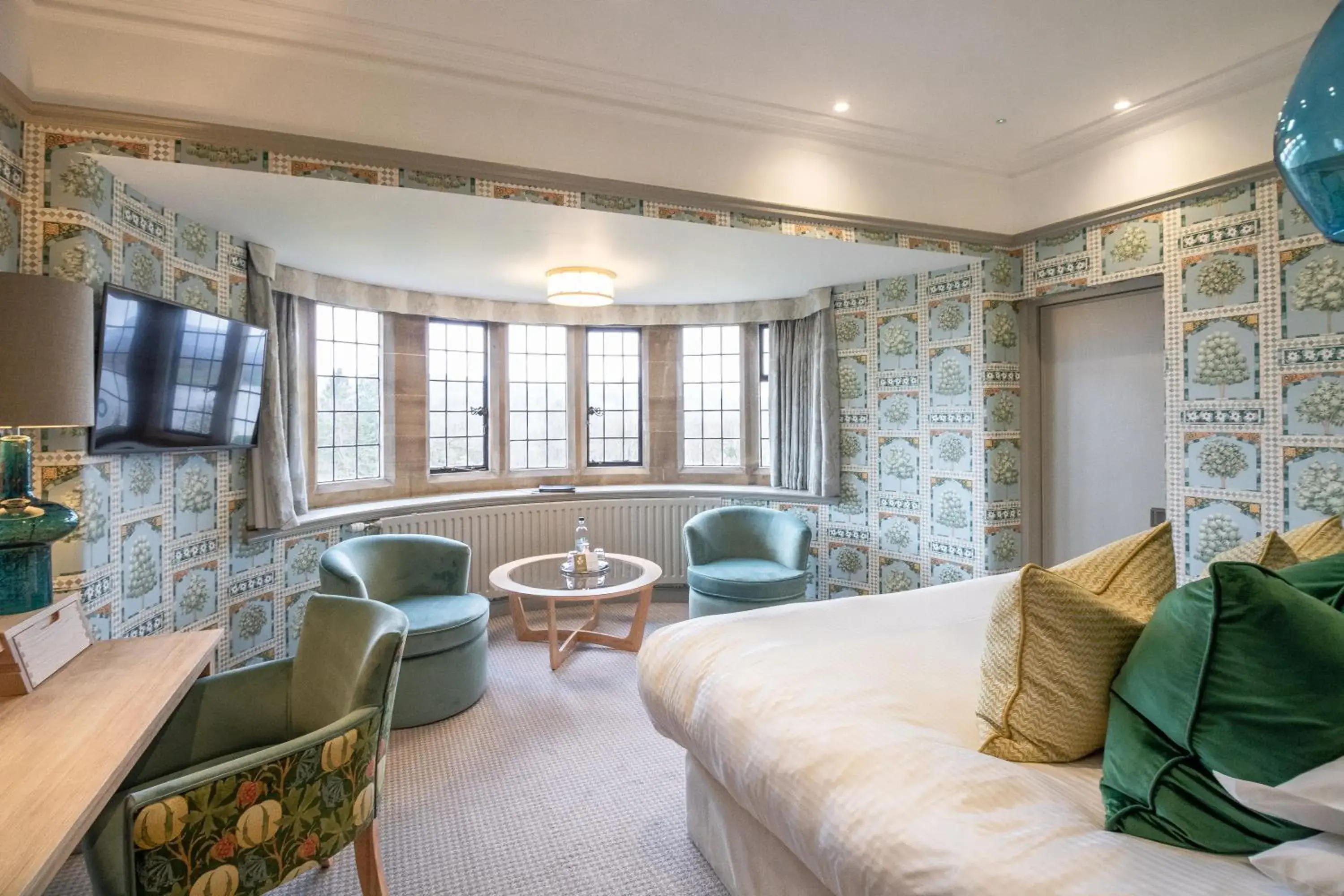 Bedroom, Seating Area in Cragwood Country House Hotel