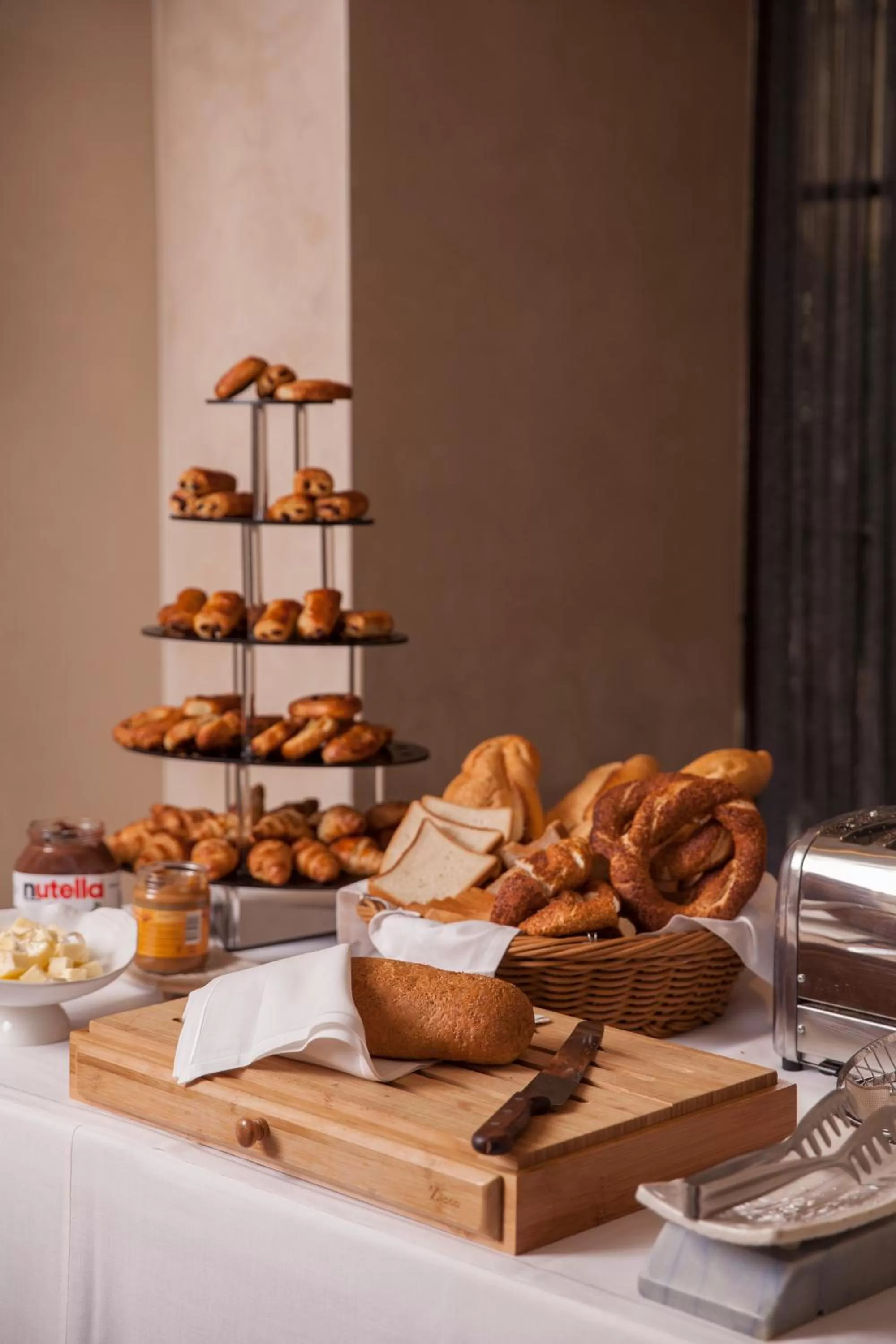 Breakfast in 10 Karakoy