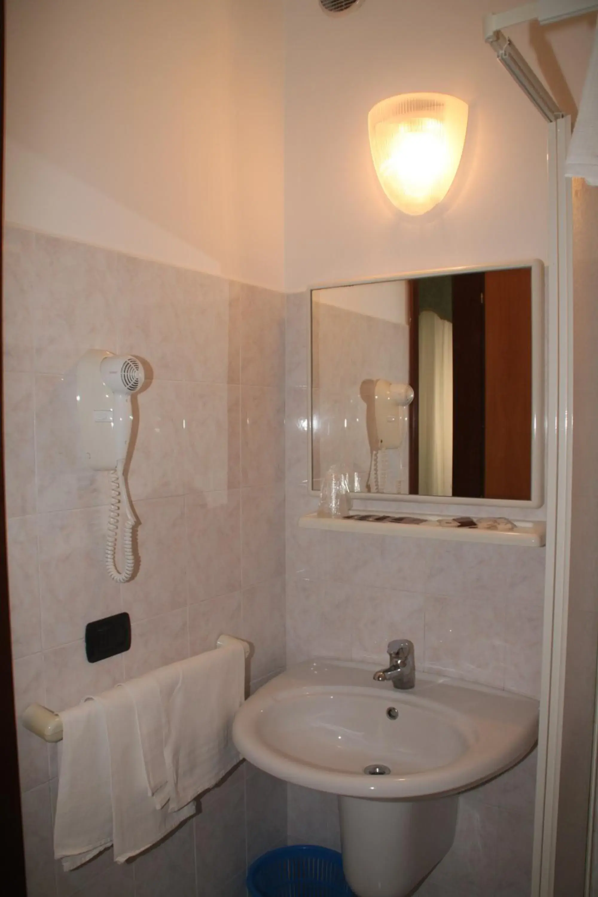 Double Room in Hotel Garden Double Room in Hotel Garden