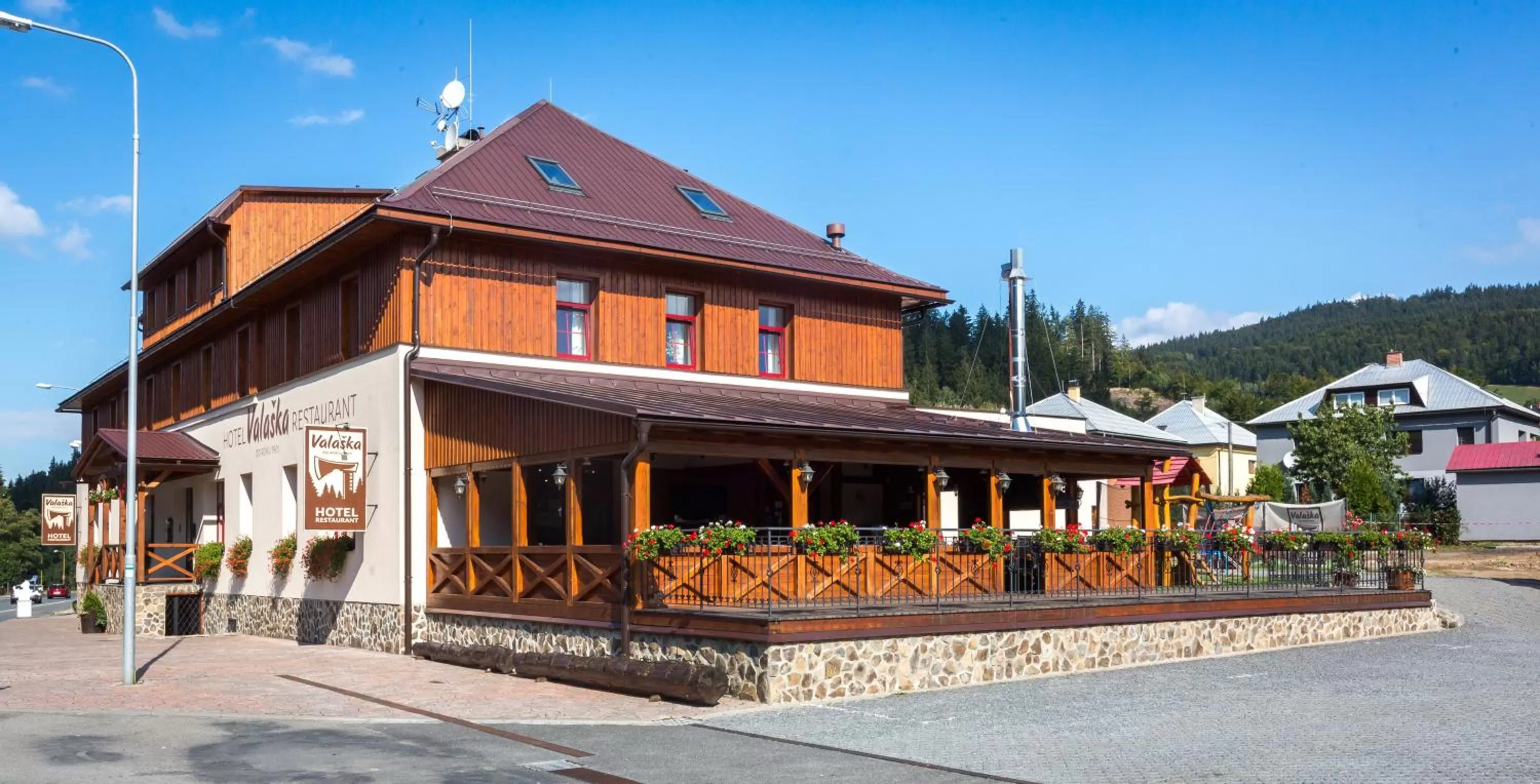 Property building in Relax hotel Valaška