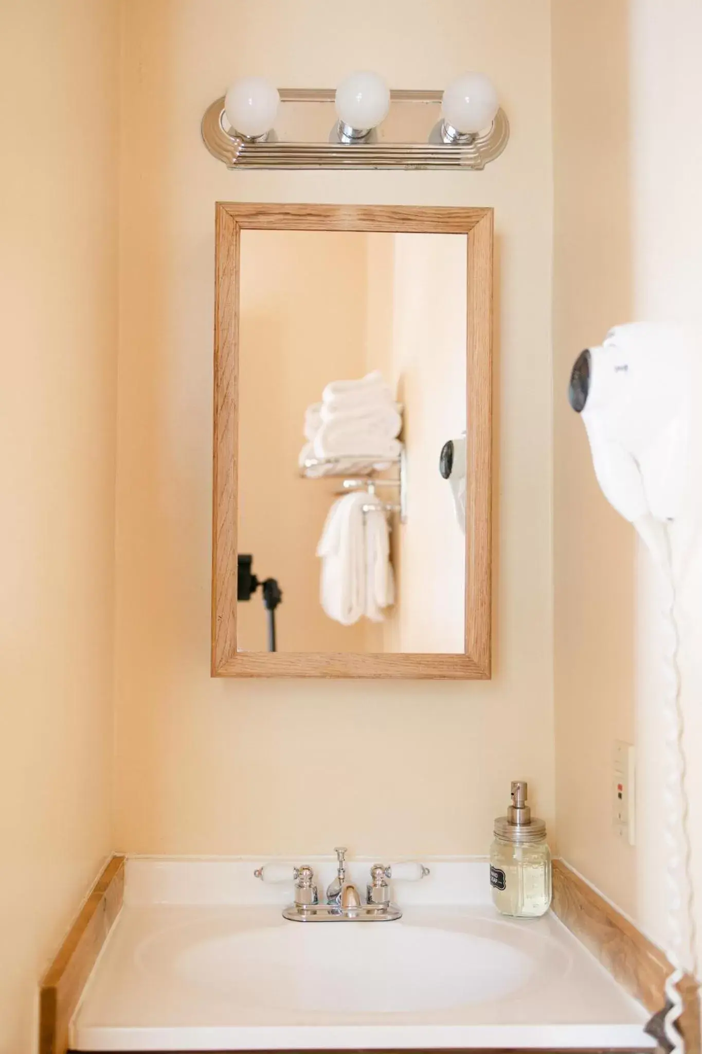 Bathroom in Fernwood Resort