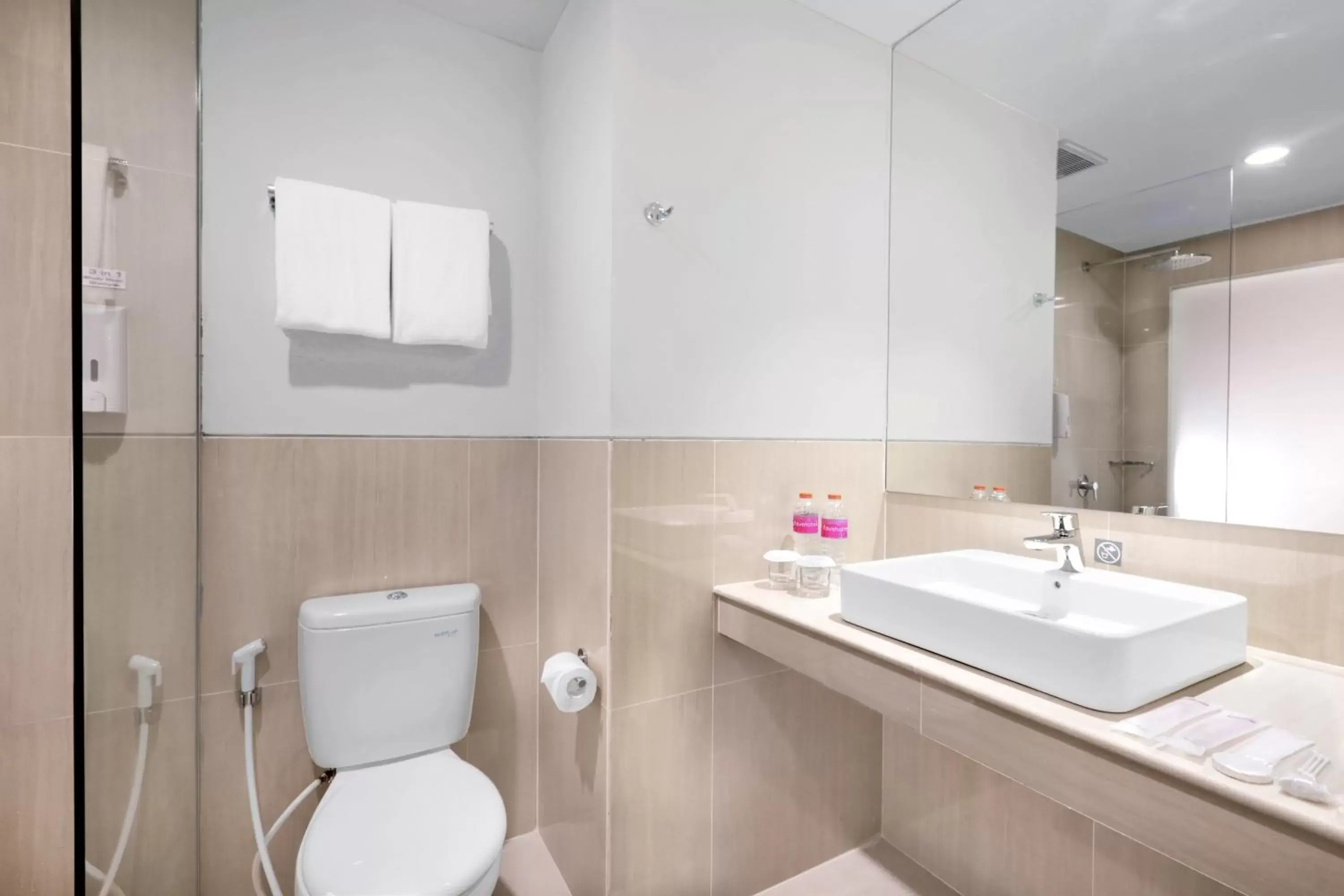 Shower, Bathroom in favehotel S. Parman Medan