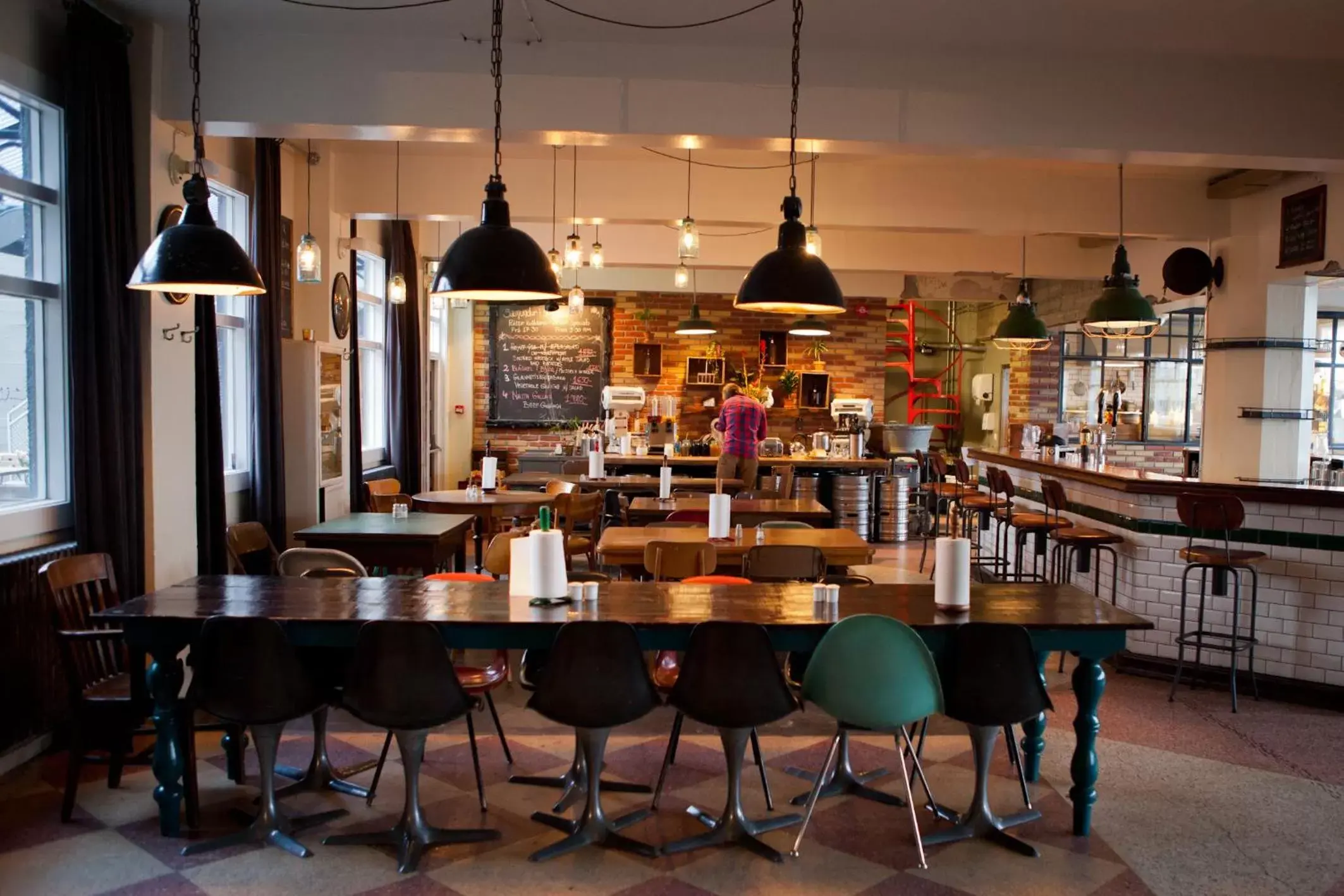 Restaurant/places to eat in Kex Hostel