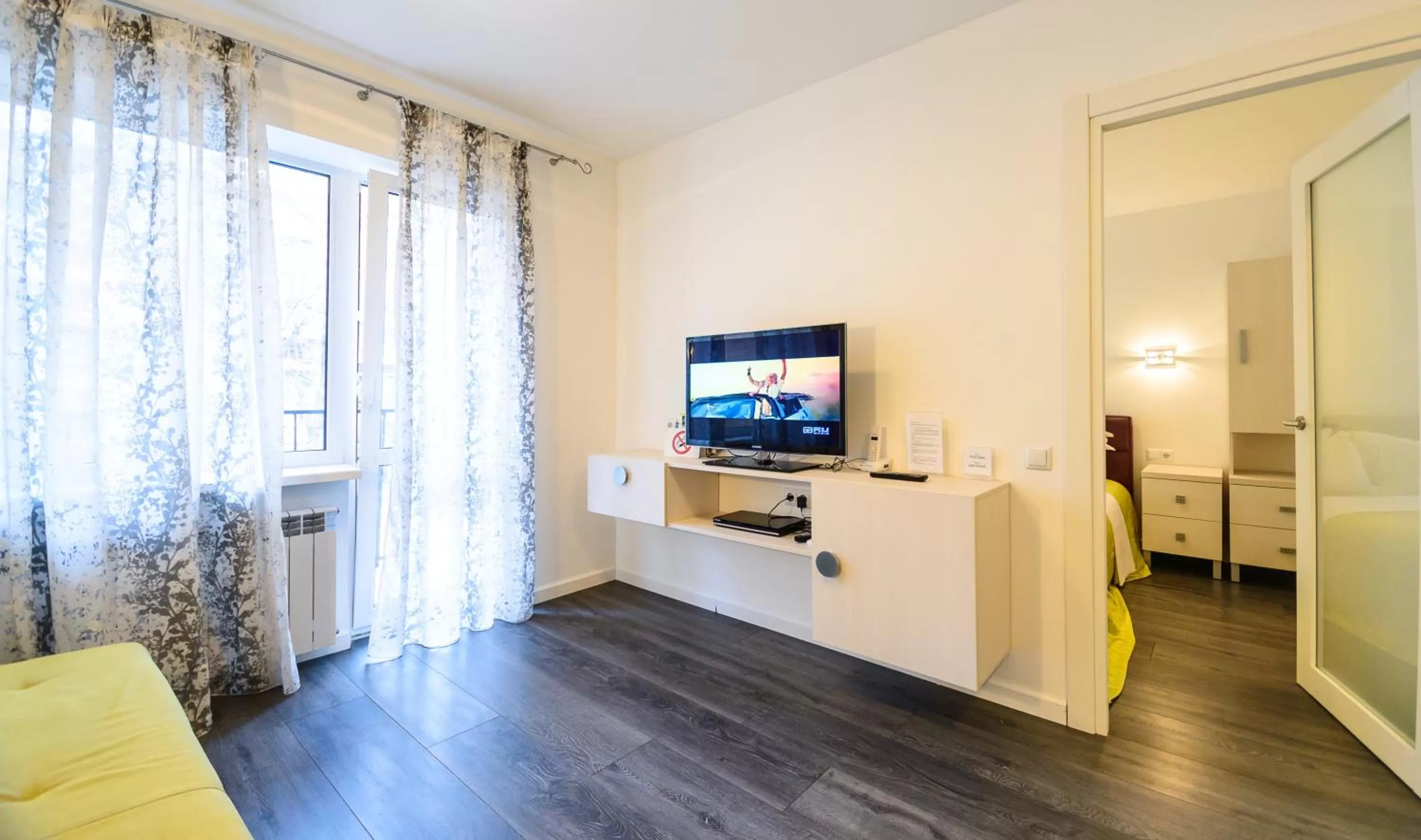 Living room, TV/Entertainment Center in Partner Guest House