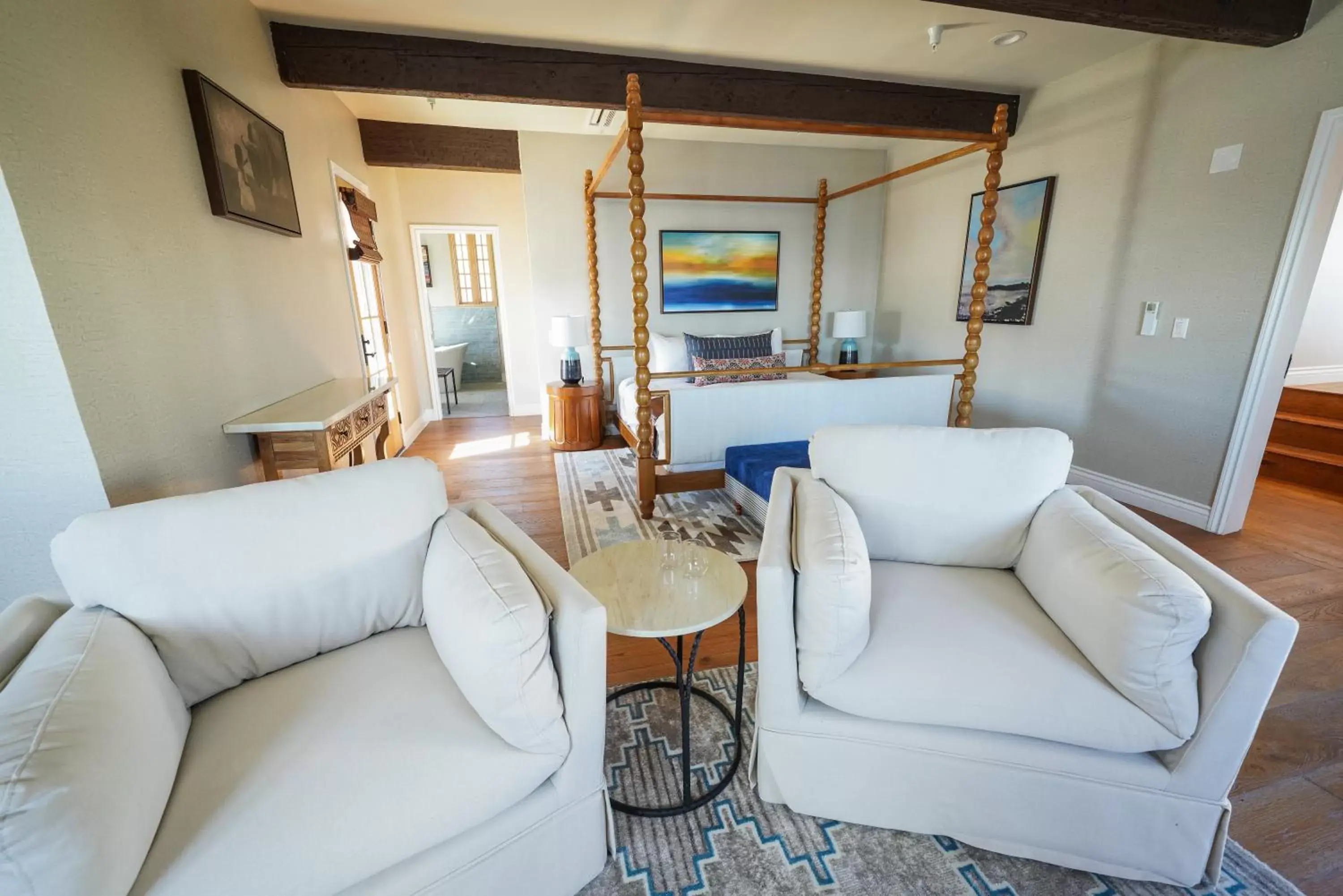 Bedroom, Seating Area in Zane Grey Pueblo Hotel