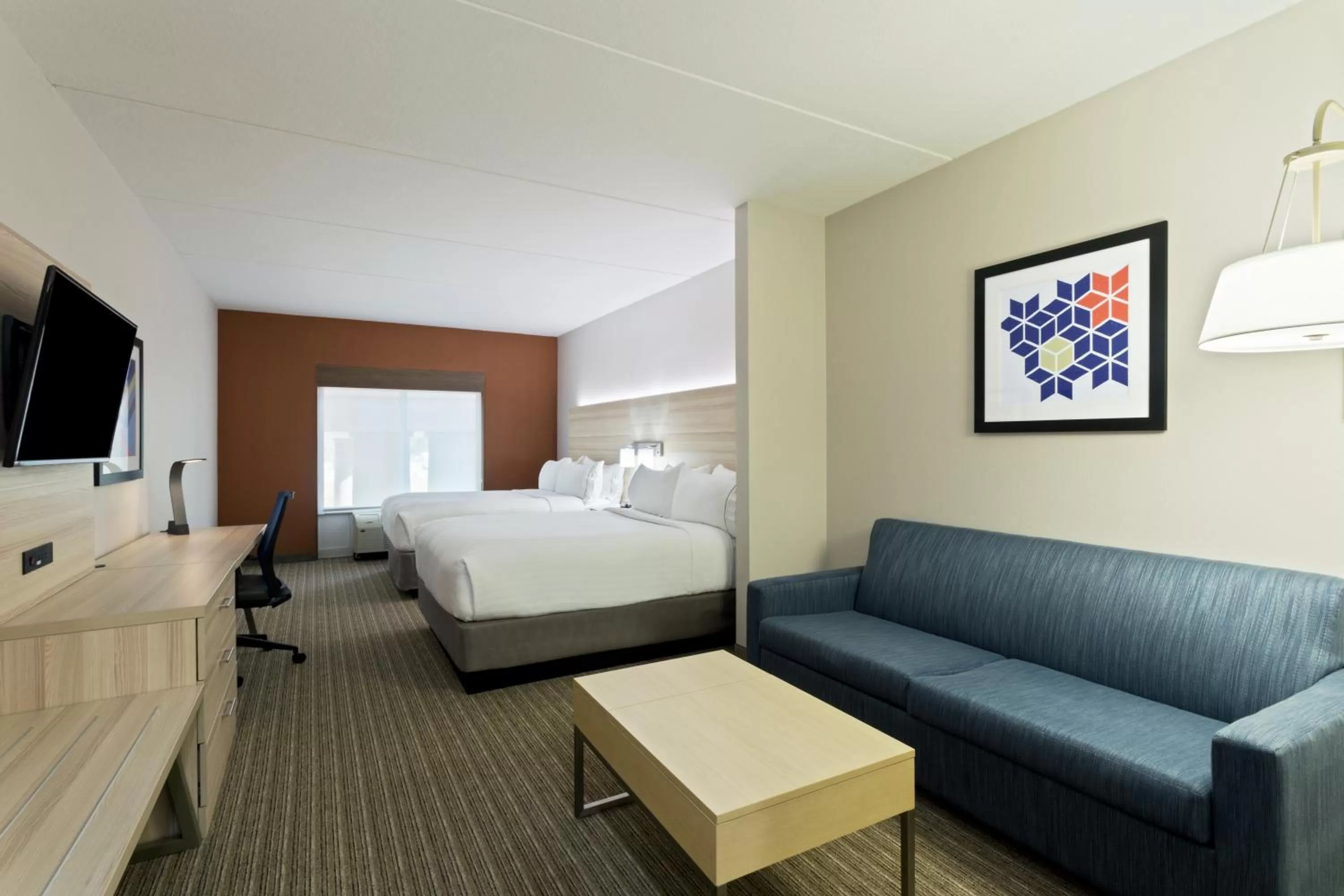 Bed in Holiday Inn Express & Suites Tavares by IHG