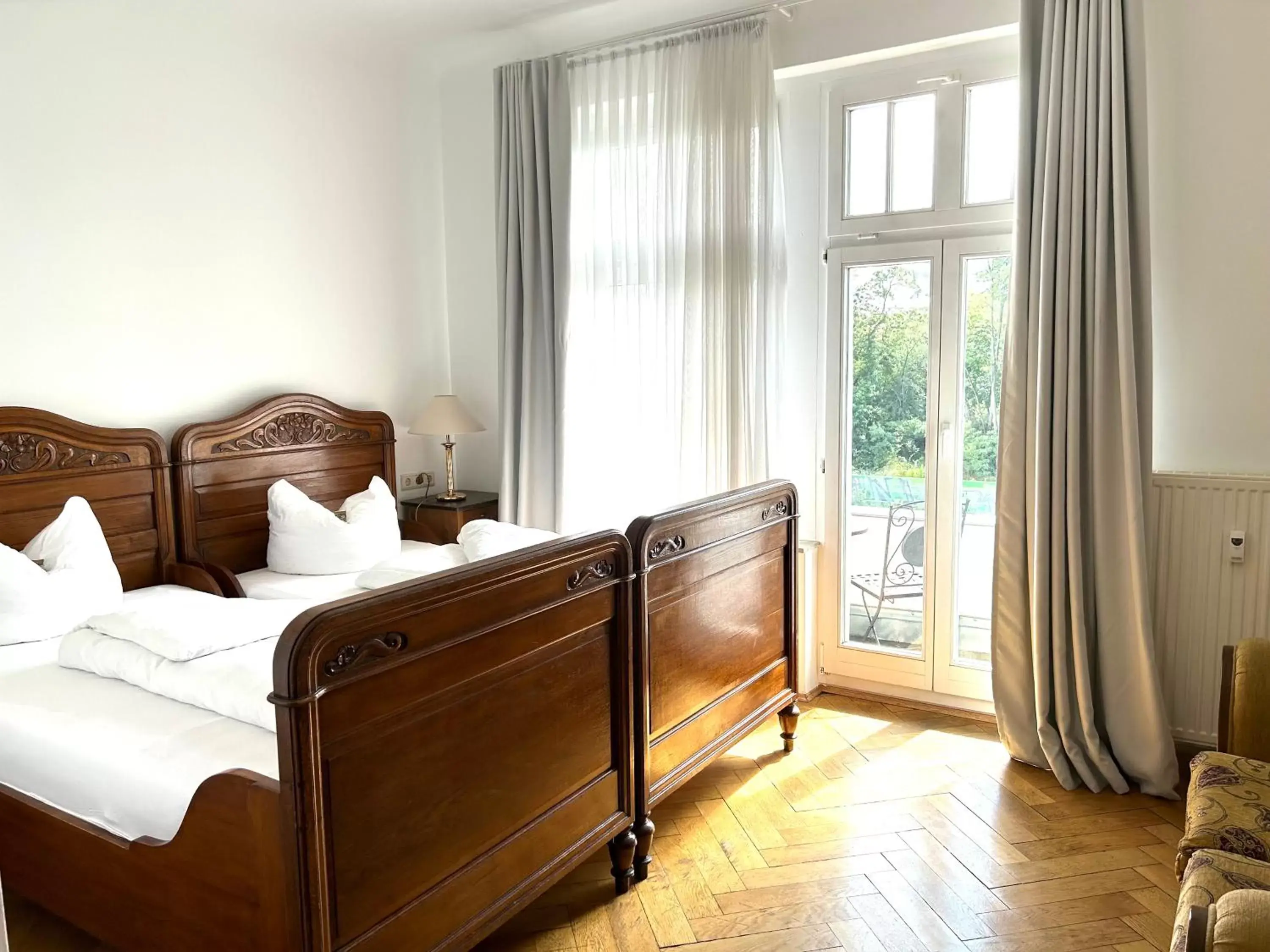 Bed in Jahrhunderthotel Leipzig