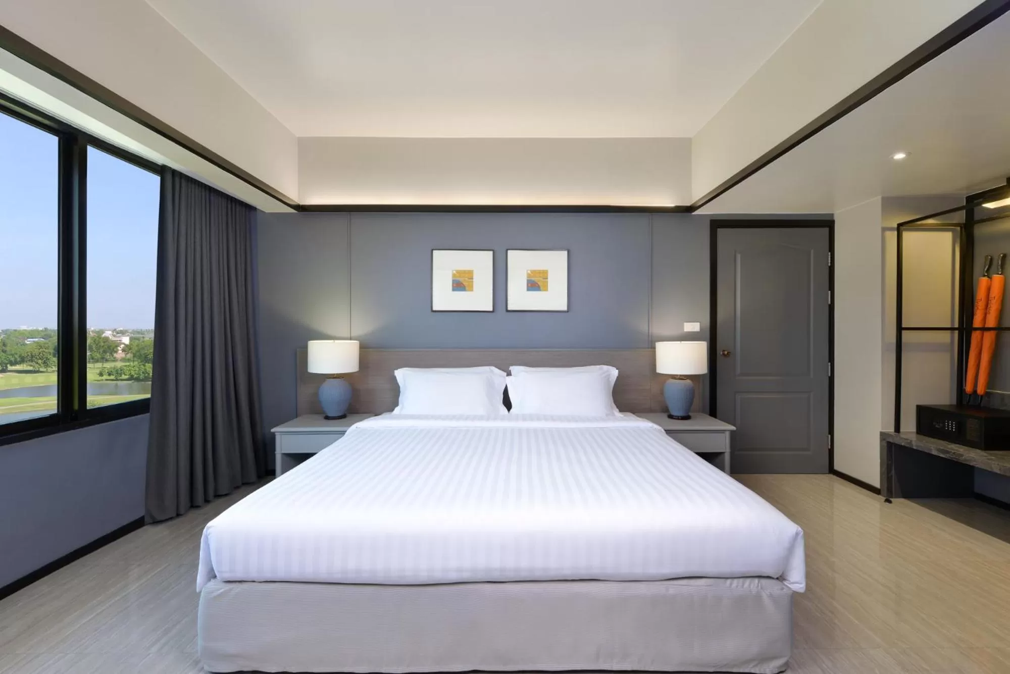 Bed in Tinidee Hotel Bangkok Golf Club