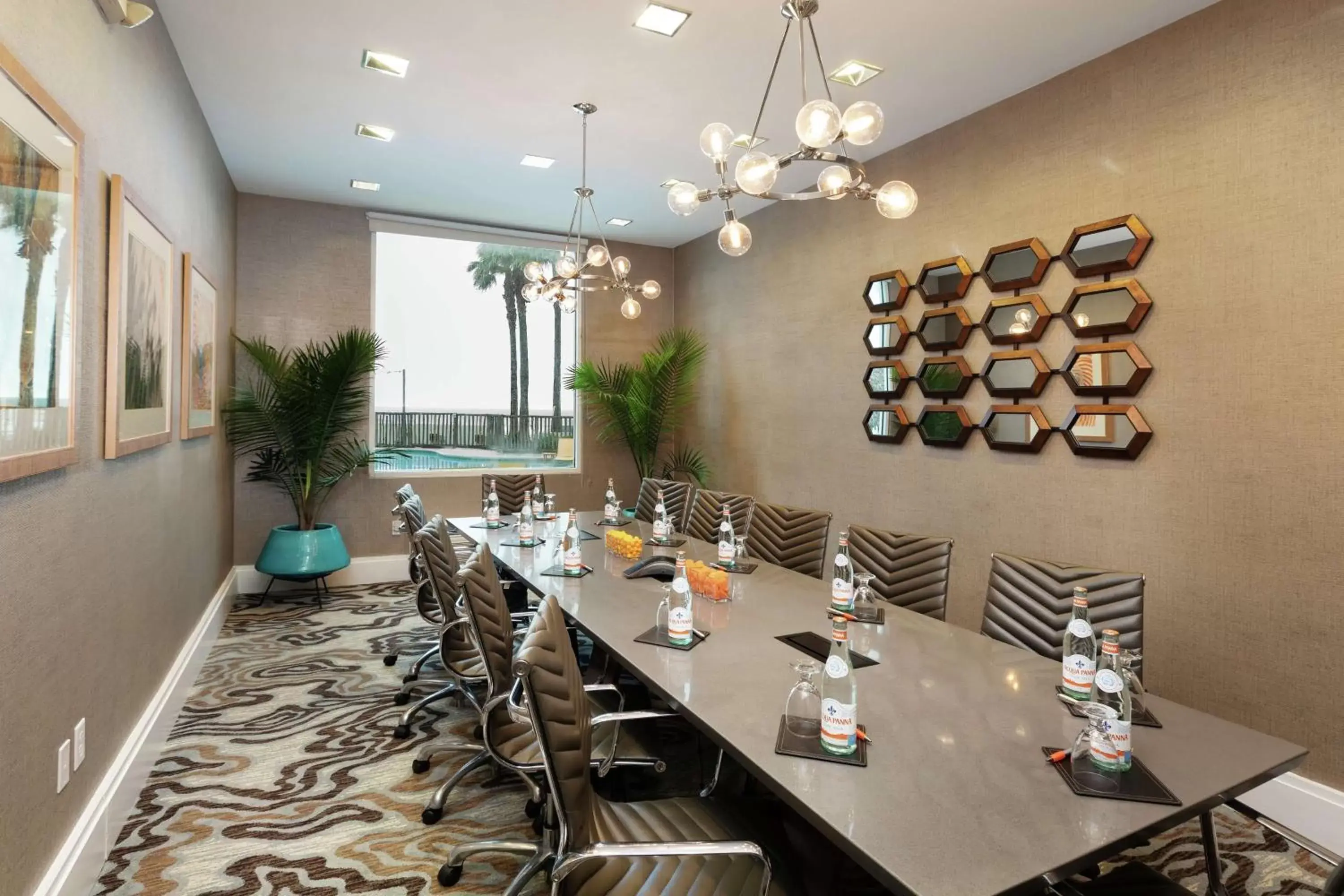Meeting/conference room, Restaurant/Places to Eat in DoubleTree by Hilton Galveston Beach