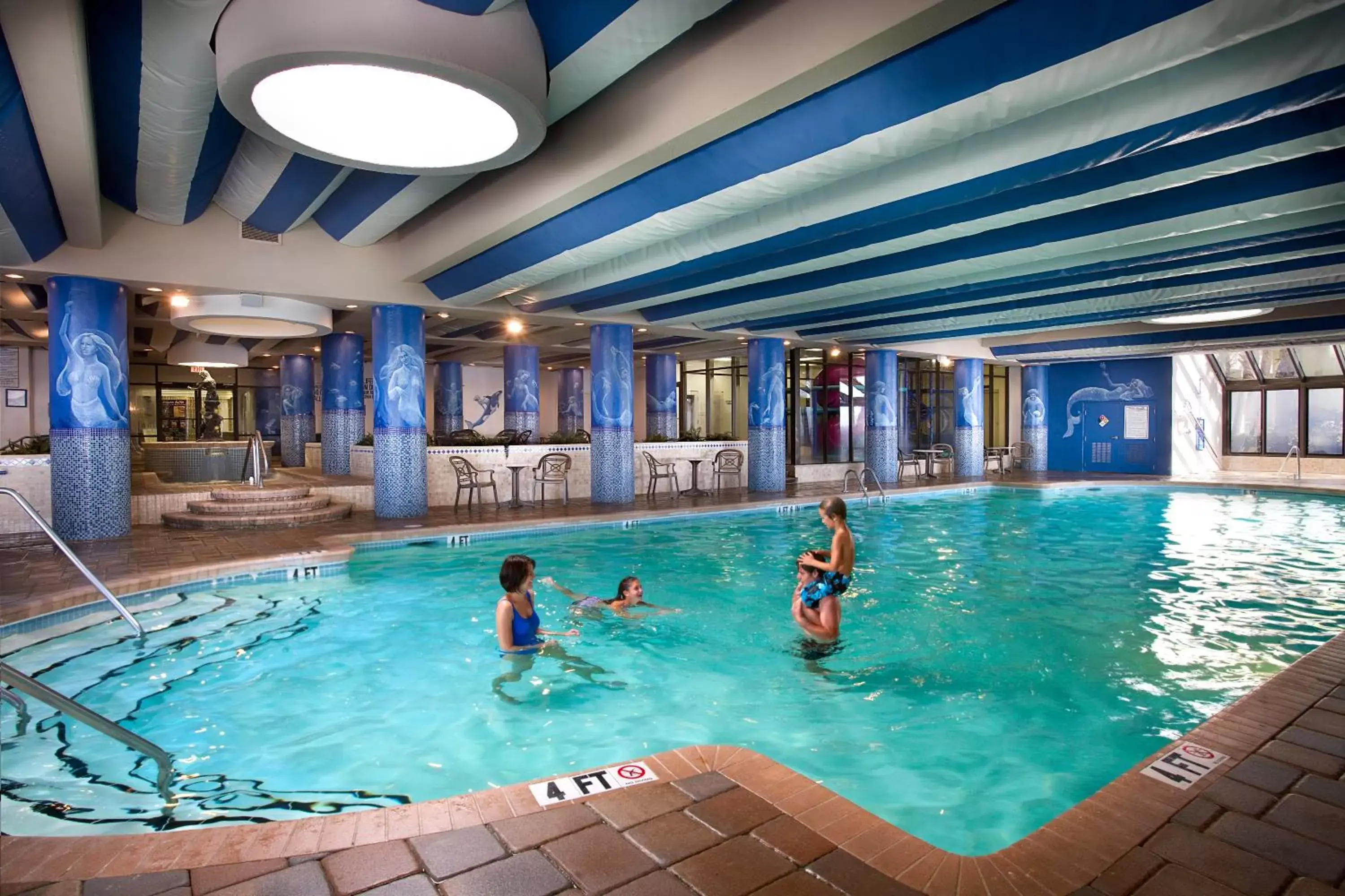 Swimming Pool in Coral Beach Resort