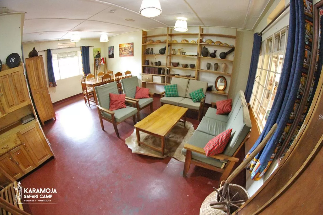Living room in Kara-Tunga Safari Camp
