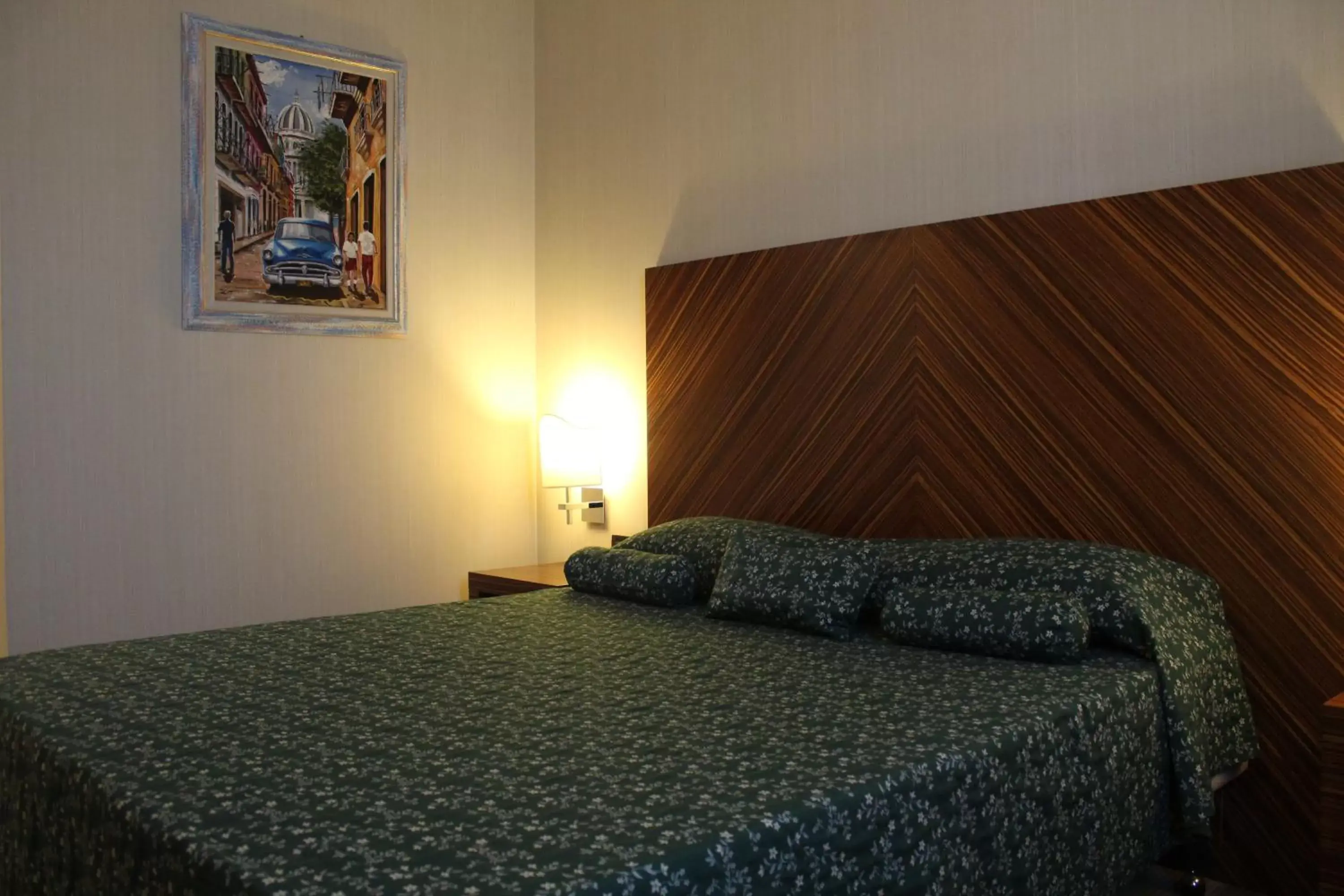 Bed in MH Hotel Piacenza Fiera