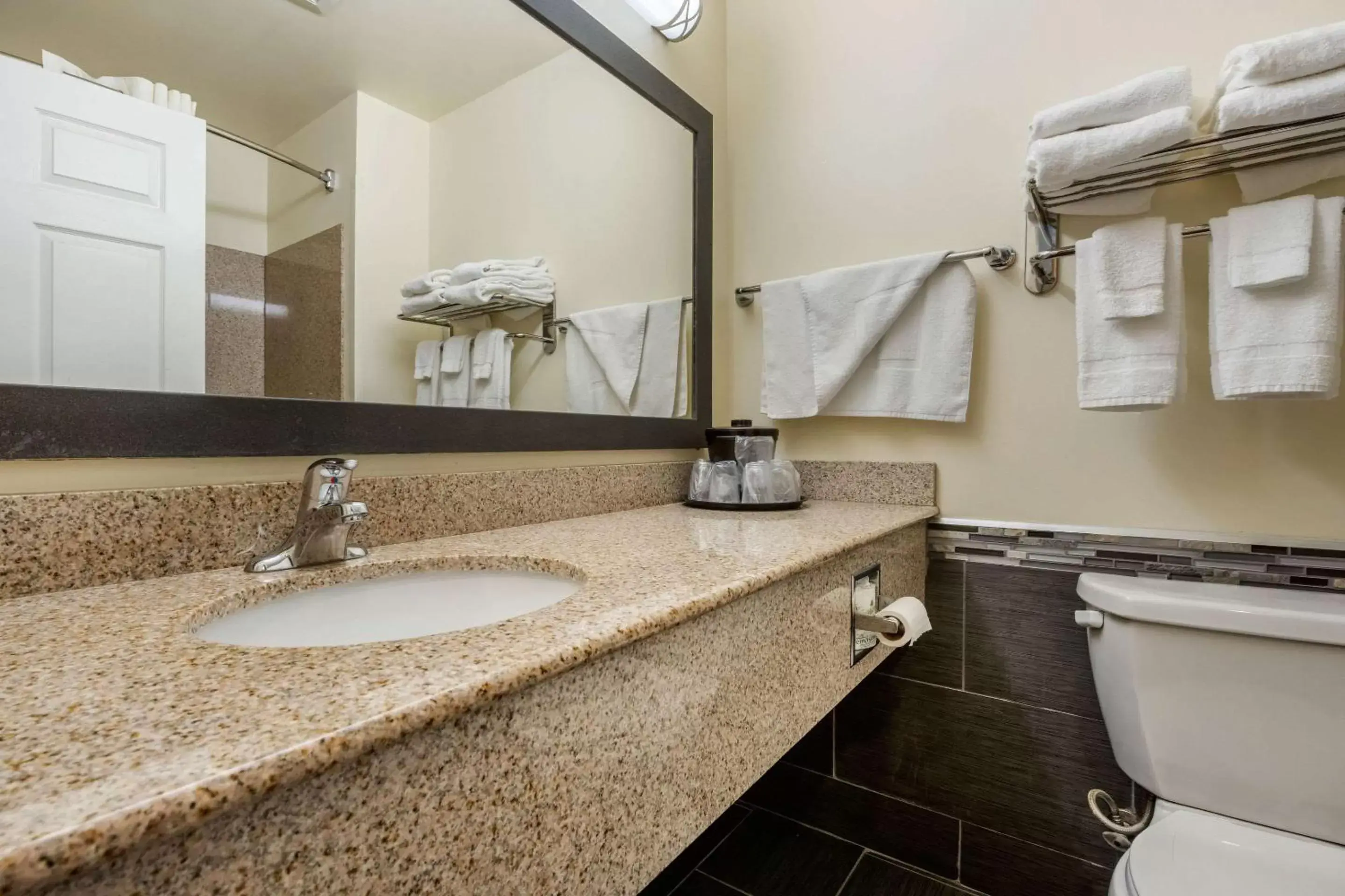 Photo of the whole room, Bathroom in MainStay Suites Grantville