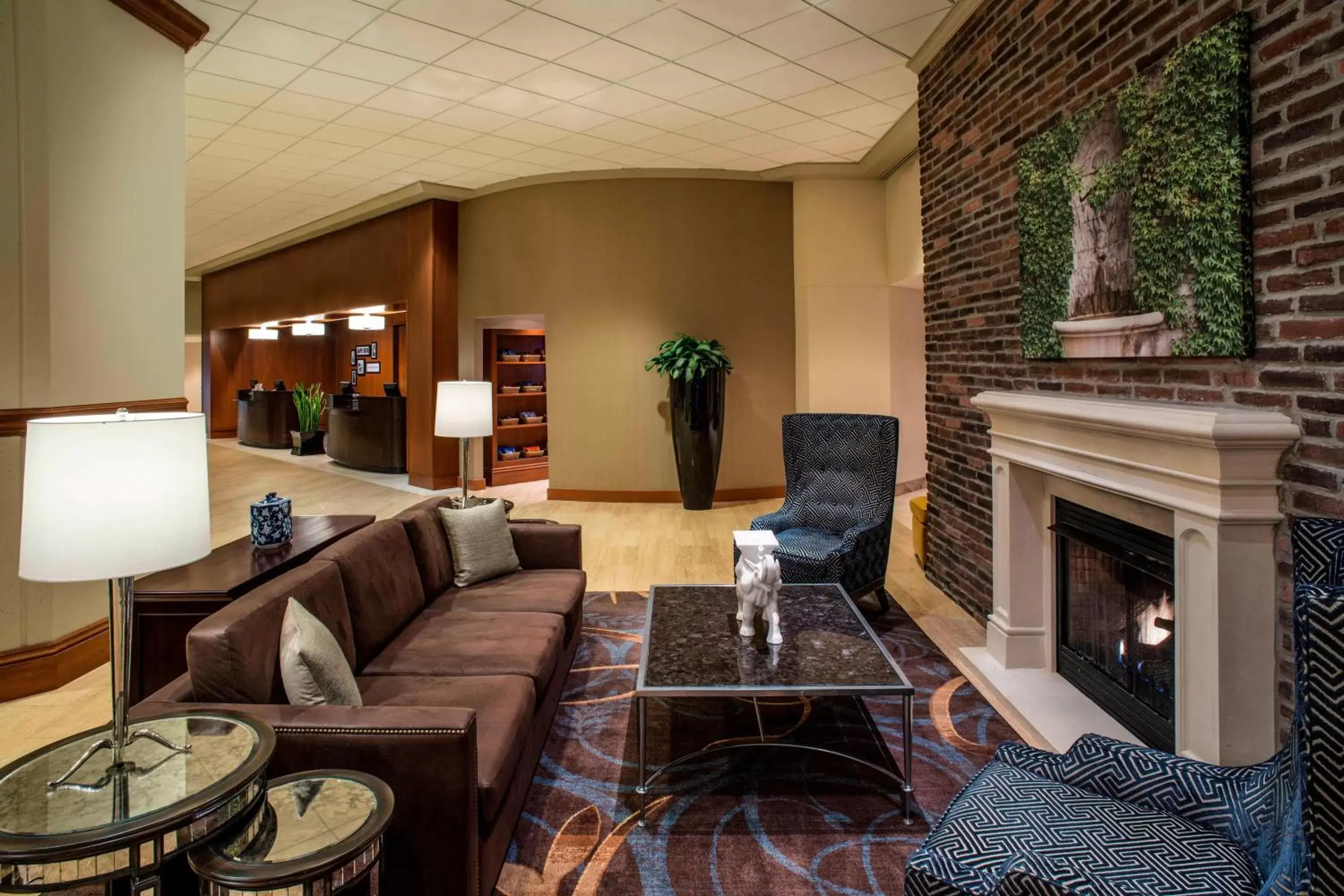 Lobby or reception, Seating Area in Sheraton Columbus Hotel at Capitol Square