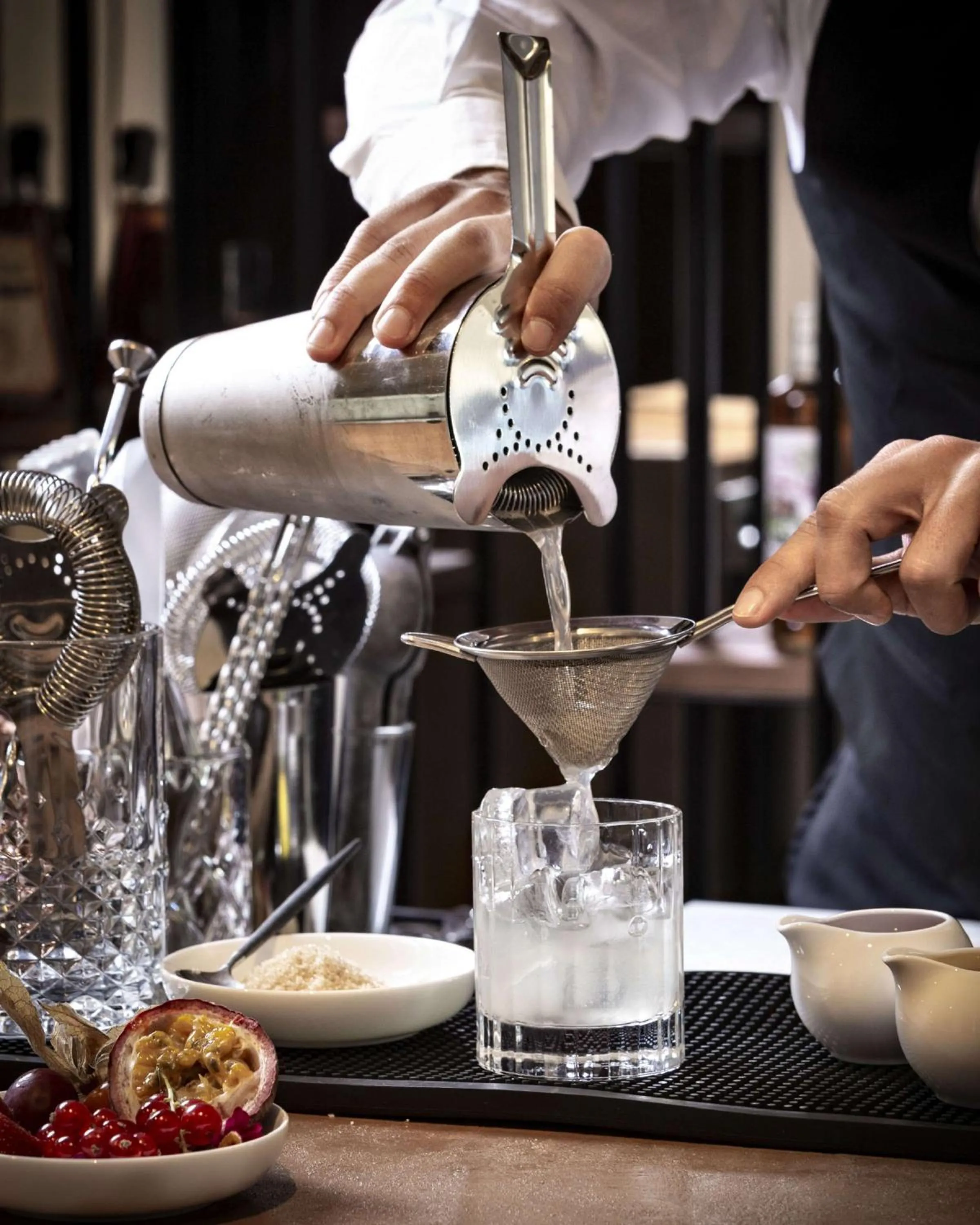 Lounge or bar in Sulià House Porto Rotondo, Curio Collection by Hilton