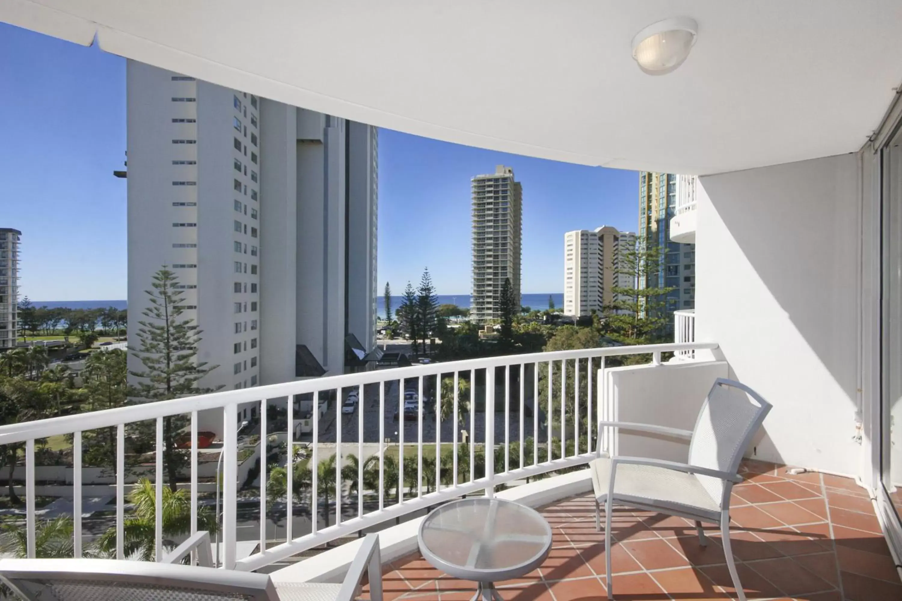 City view, Balcony/Terrace in Sovereign on the Gold Coast