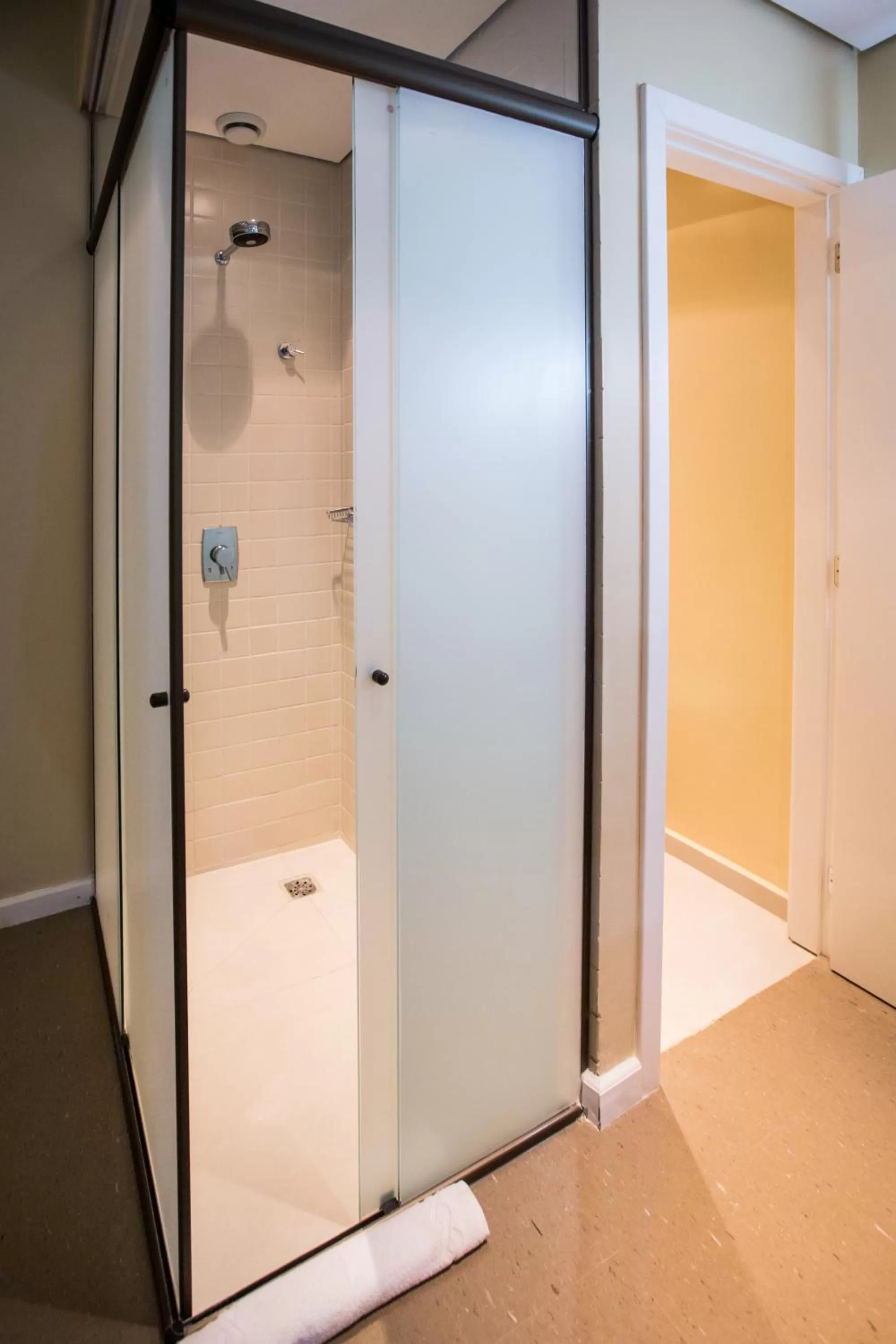 Bathroom in Slim Cuiabá Aeroporto