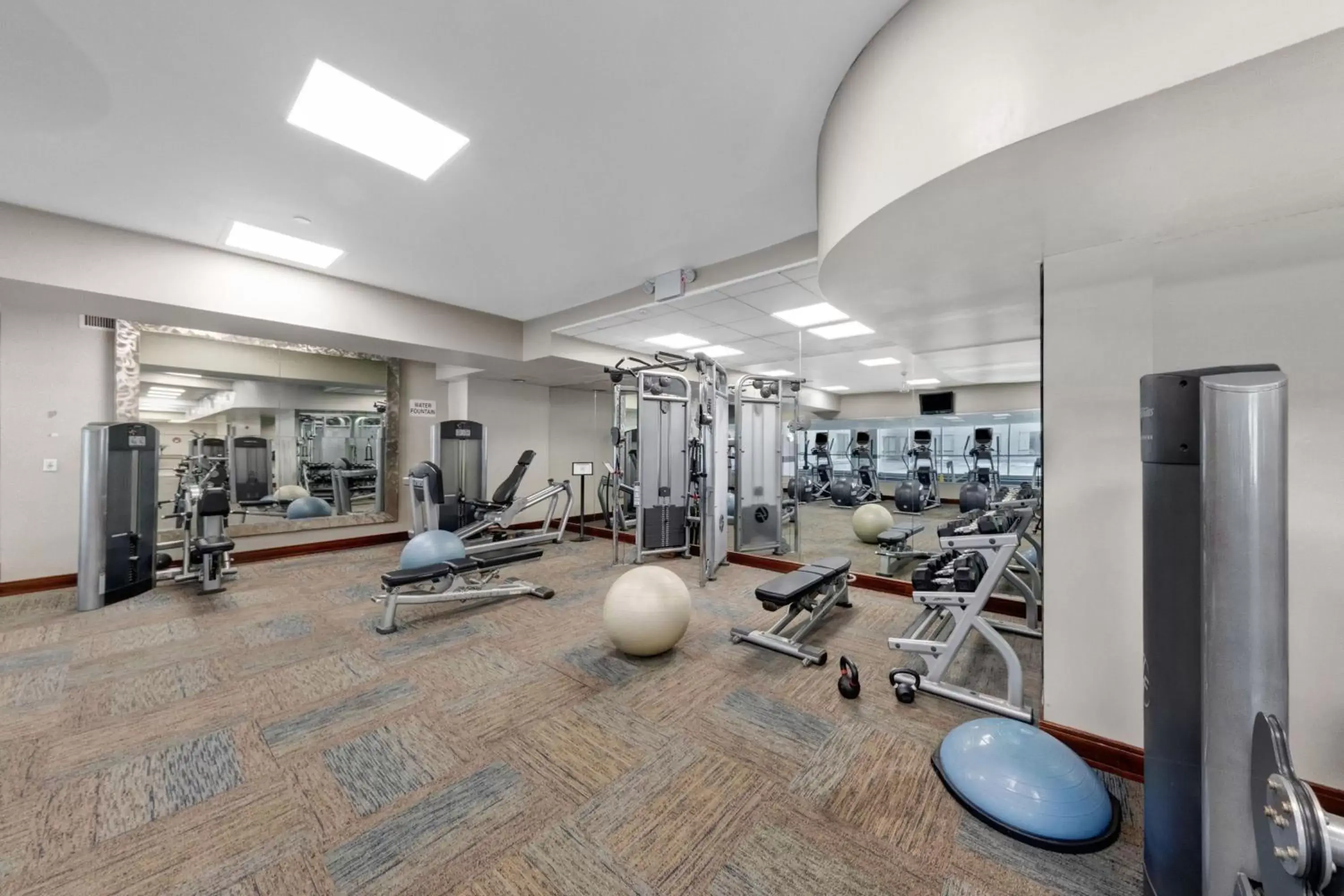 Fitness centre/facilities, Fitness Center/Facilities in New York Marriott at the Brooklyn Bridge