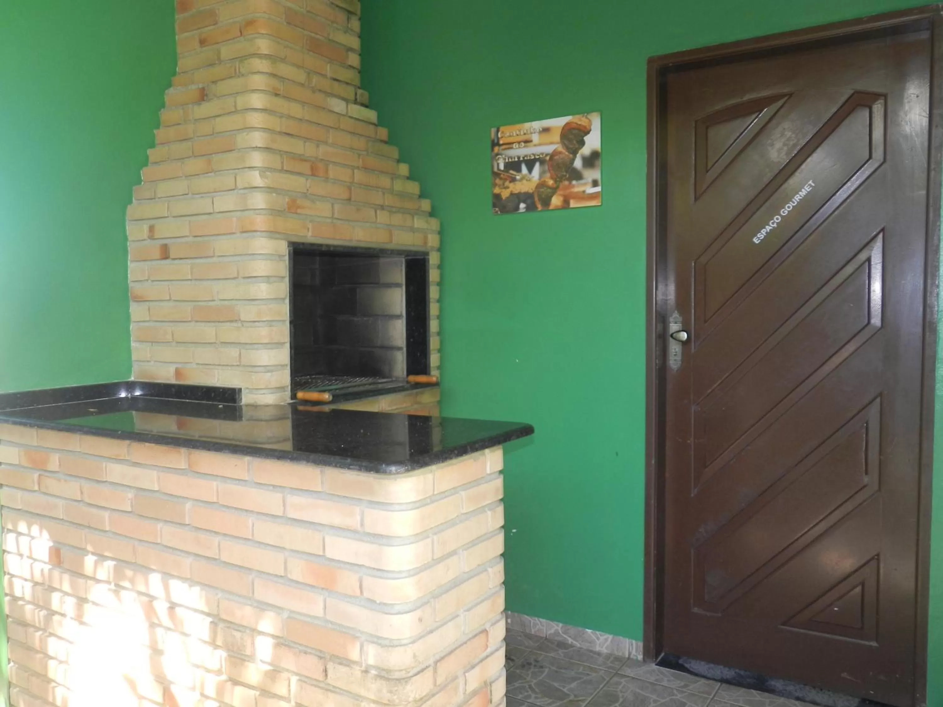 BBQ facilities in Hotel Bosques do Massaguaçu