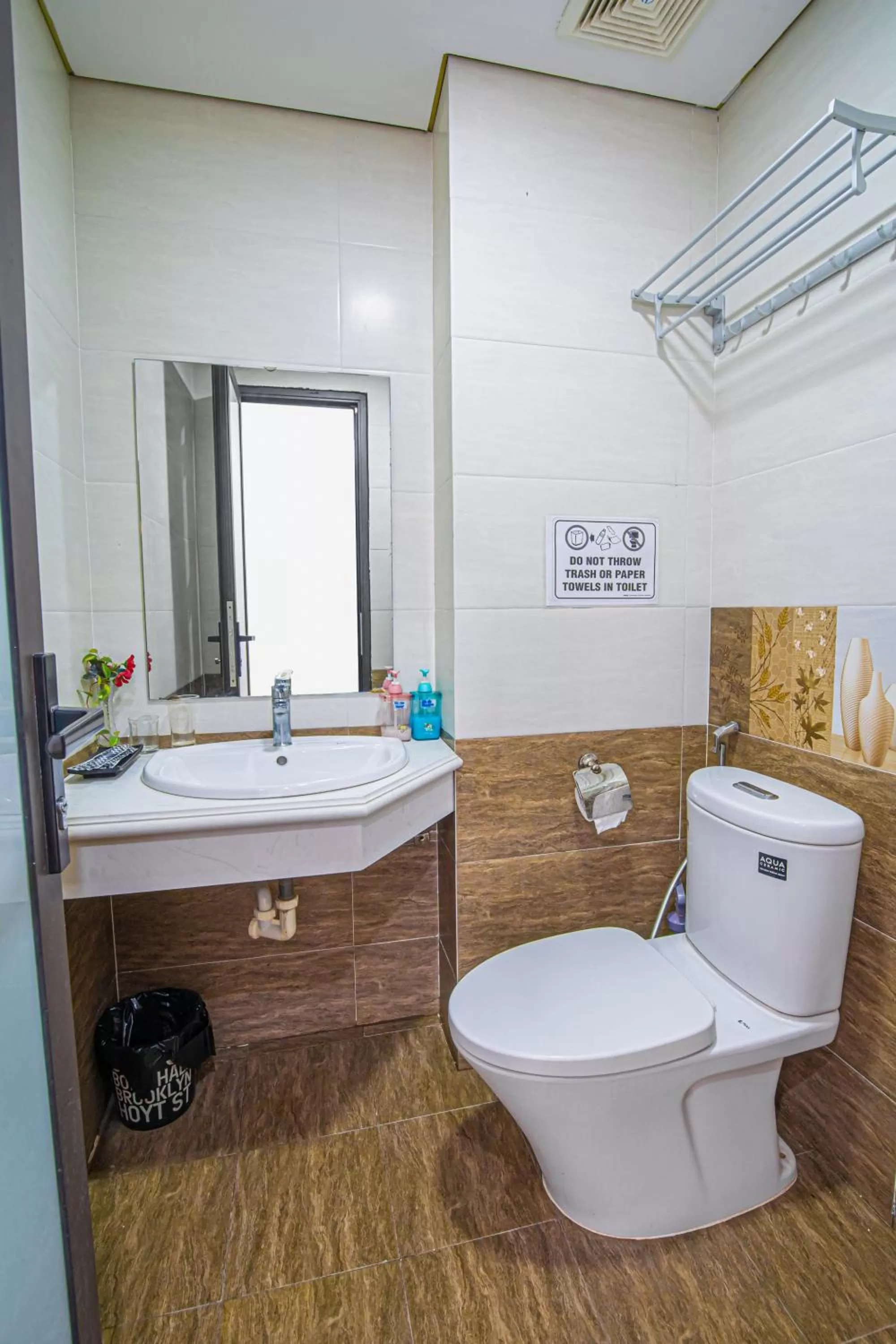 Toilet in Miah Boutique Homestay