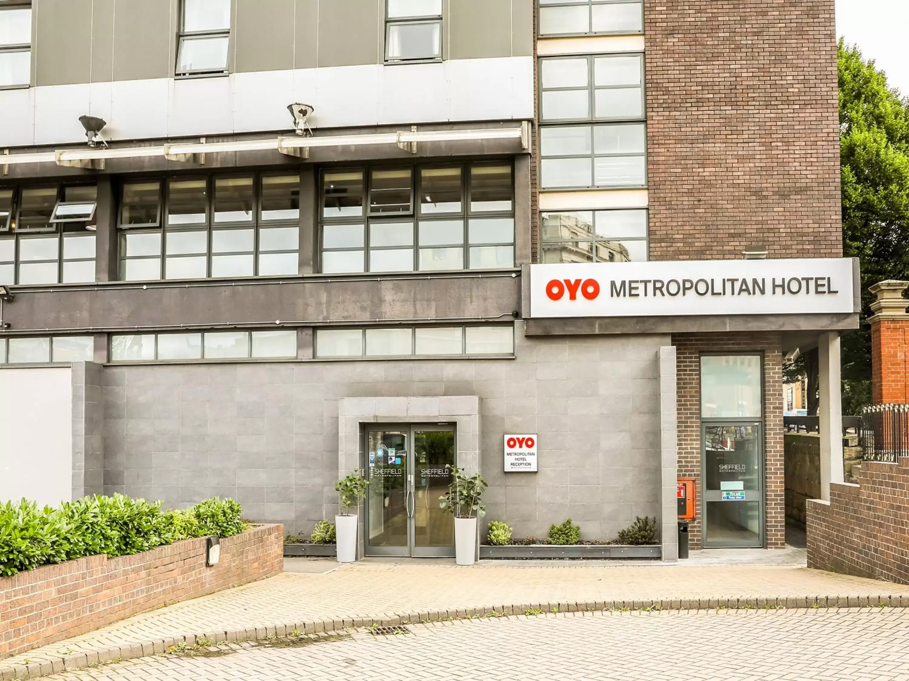 Facade/entrance, Property Building in OYO Flagship Sheffield City Centre