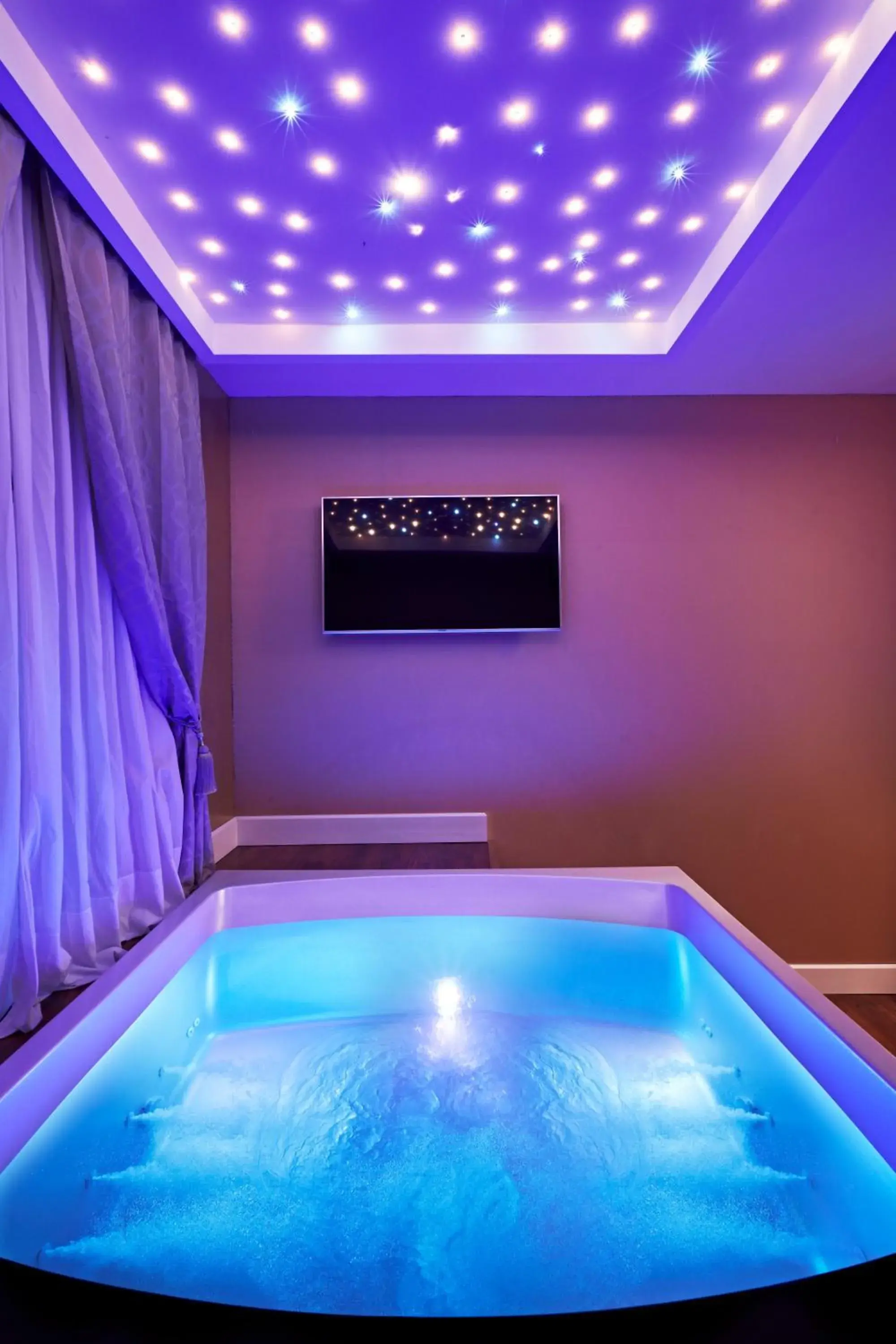 Spa and wellness centre/facilities, Swimming Pool in Spagna Royal Suite