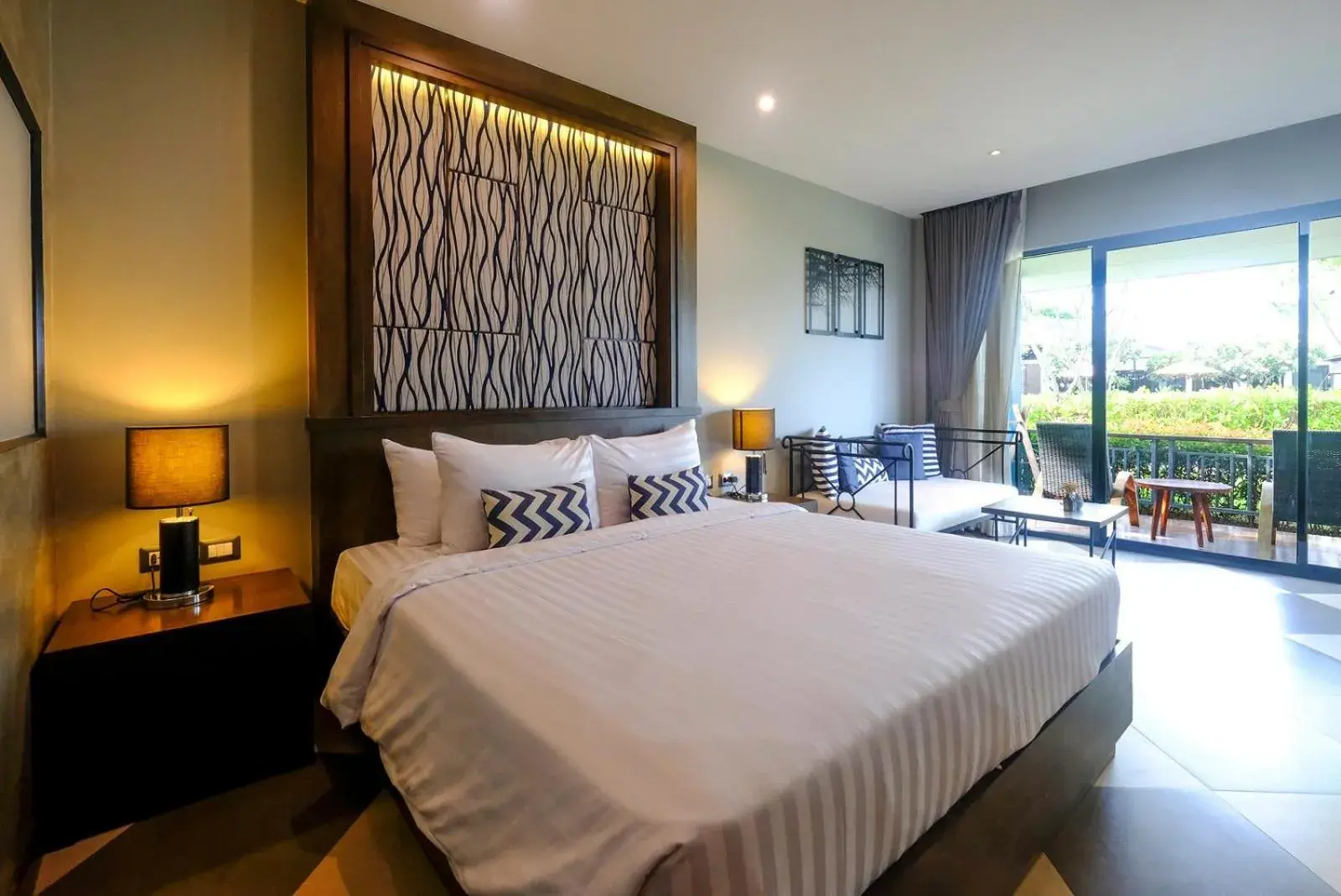 Photo of the whole room, Bed in Coral Tree Villa Huahin