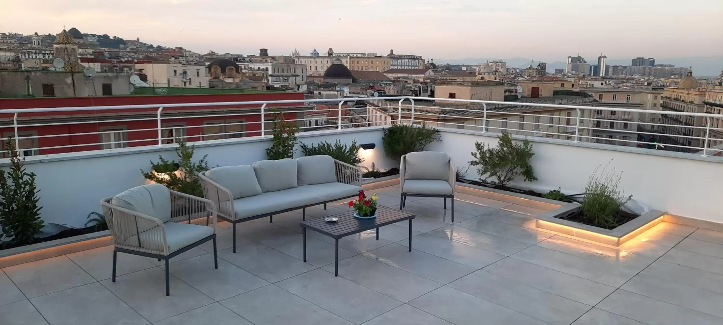 Balcony/Terrace in Napolinn