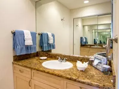 Bathroom in Kaanapali Maui at the Eldorado by OUTRIGGER