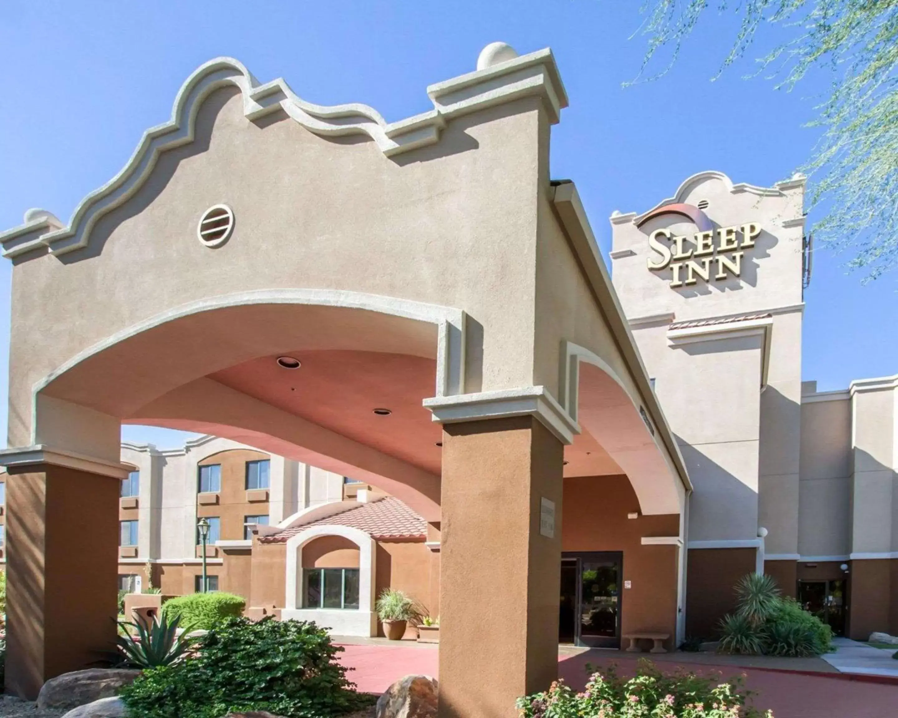 Property Building in Sleep Inn at North Scottsdale Road