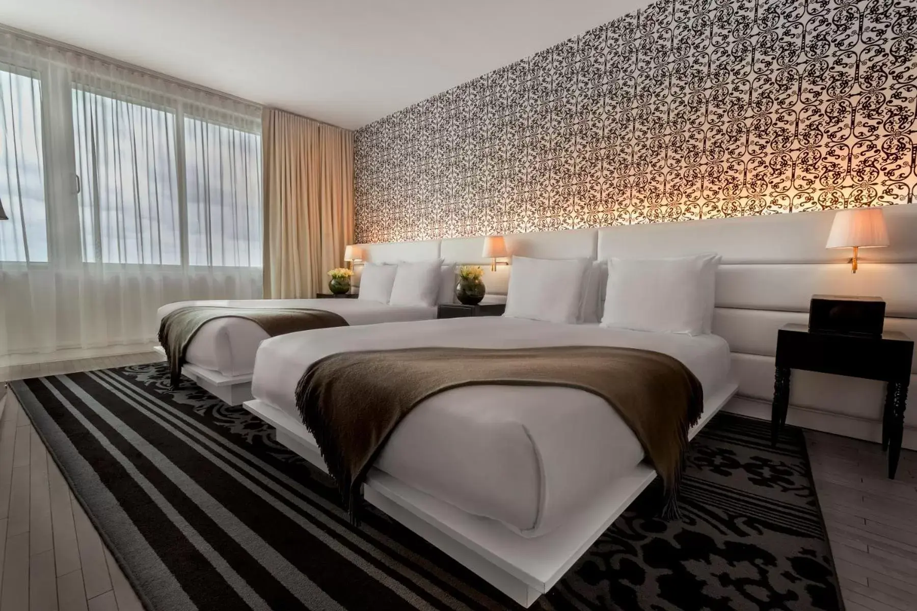 Bed in Mondrian South Beach