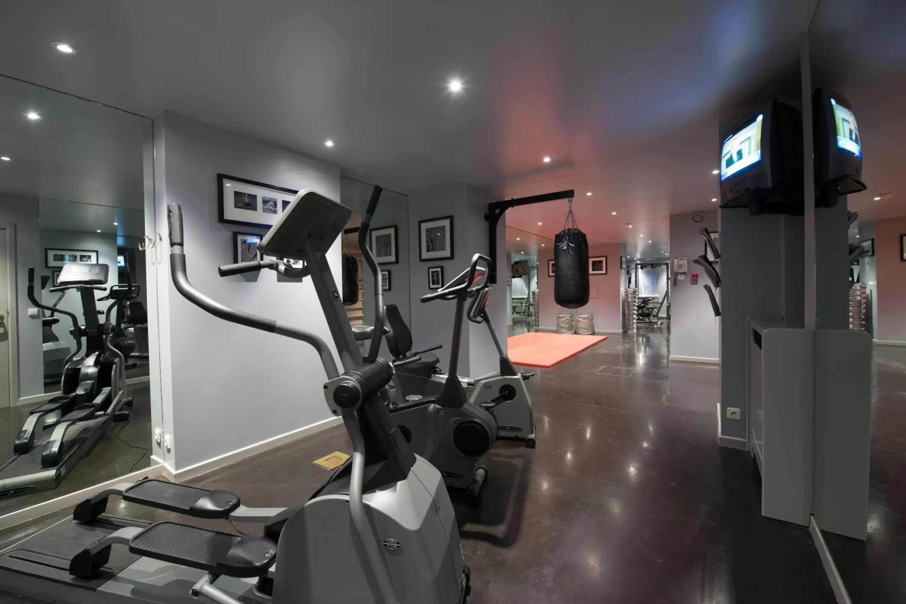 Fitness centre/facilities, Fitness Center/Facilities in Hotel Manos Premier