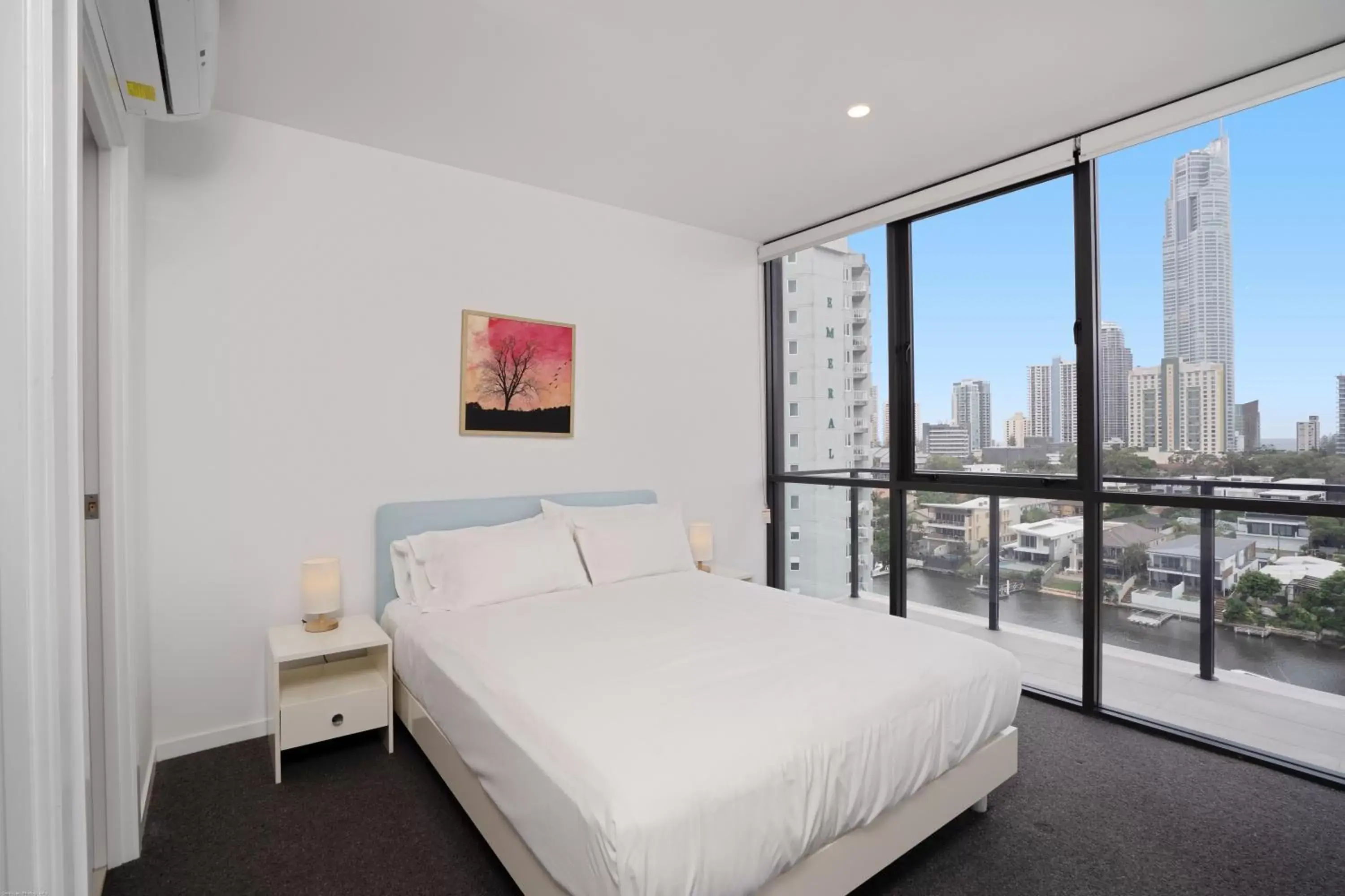 Bedroom, Bed in Peninsular Gold Coast