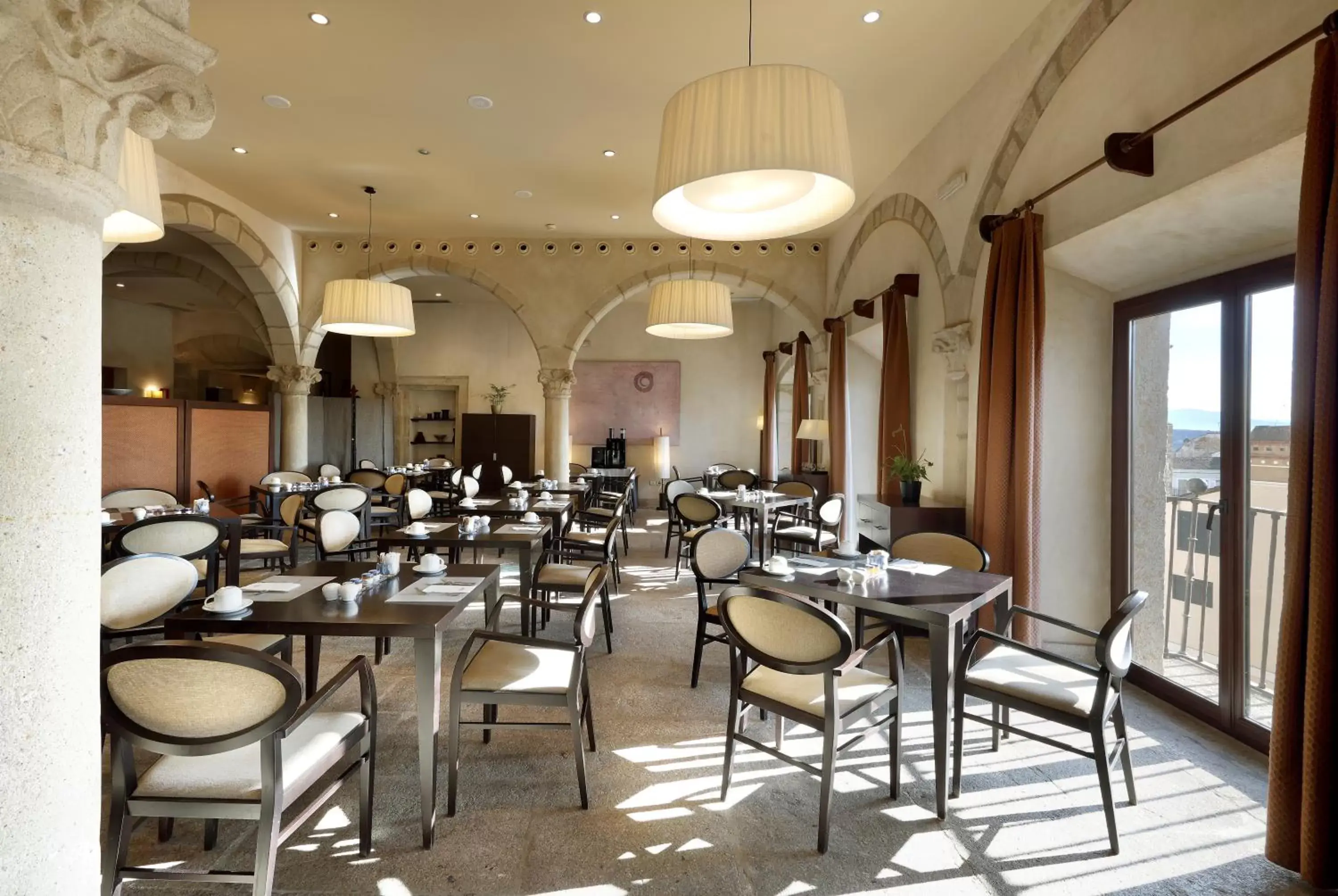 Lounge or bar, Restaurant/Places to Eat in Eurostars Palacio de Santa Marta