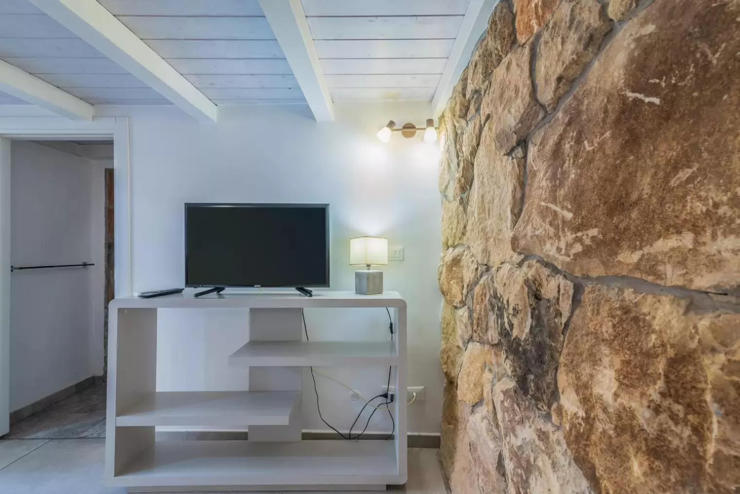 Communal lounge/ TV room in A'Storia