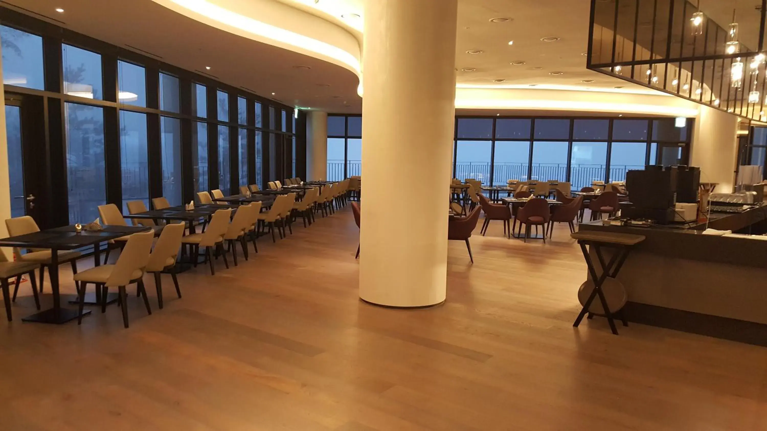 Restaurant/places to eat in HOTEL NANTA JEJU