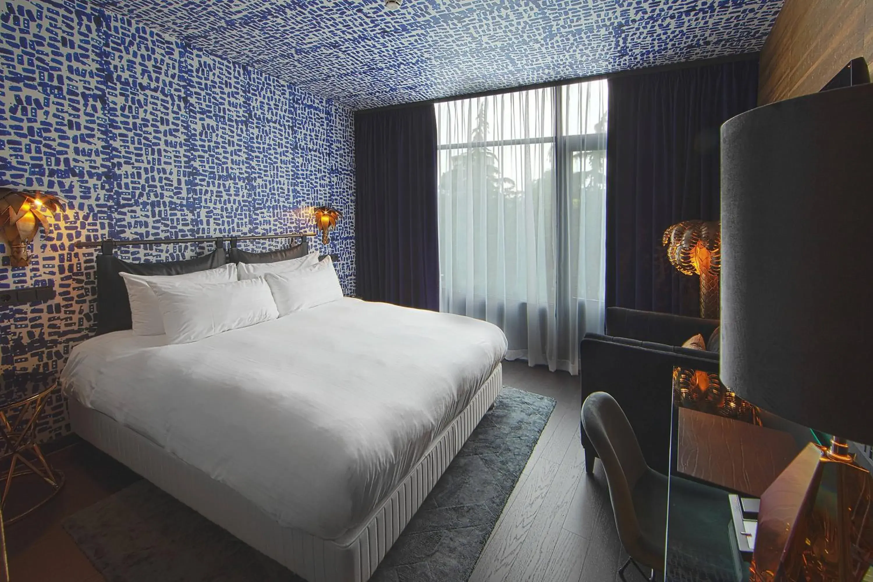 Photo of the whole room, Bed in Apollo Hotel Amsterdam, a Tribute Portfolio Hotel