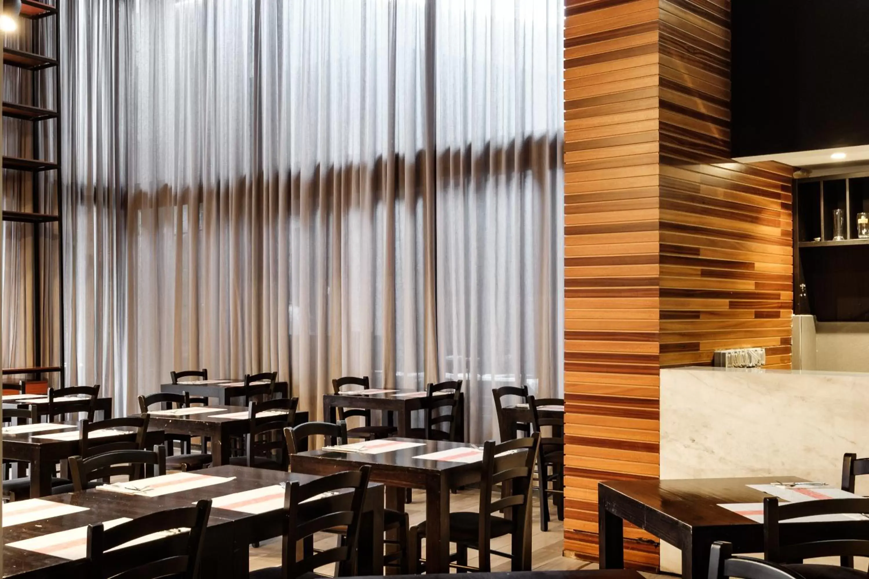 Restaurant/places to eat in be.HOTEL Restaurant/places to eat in be.HOTEL